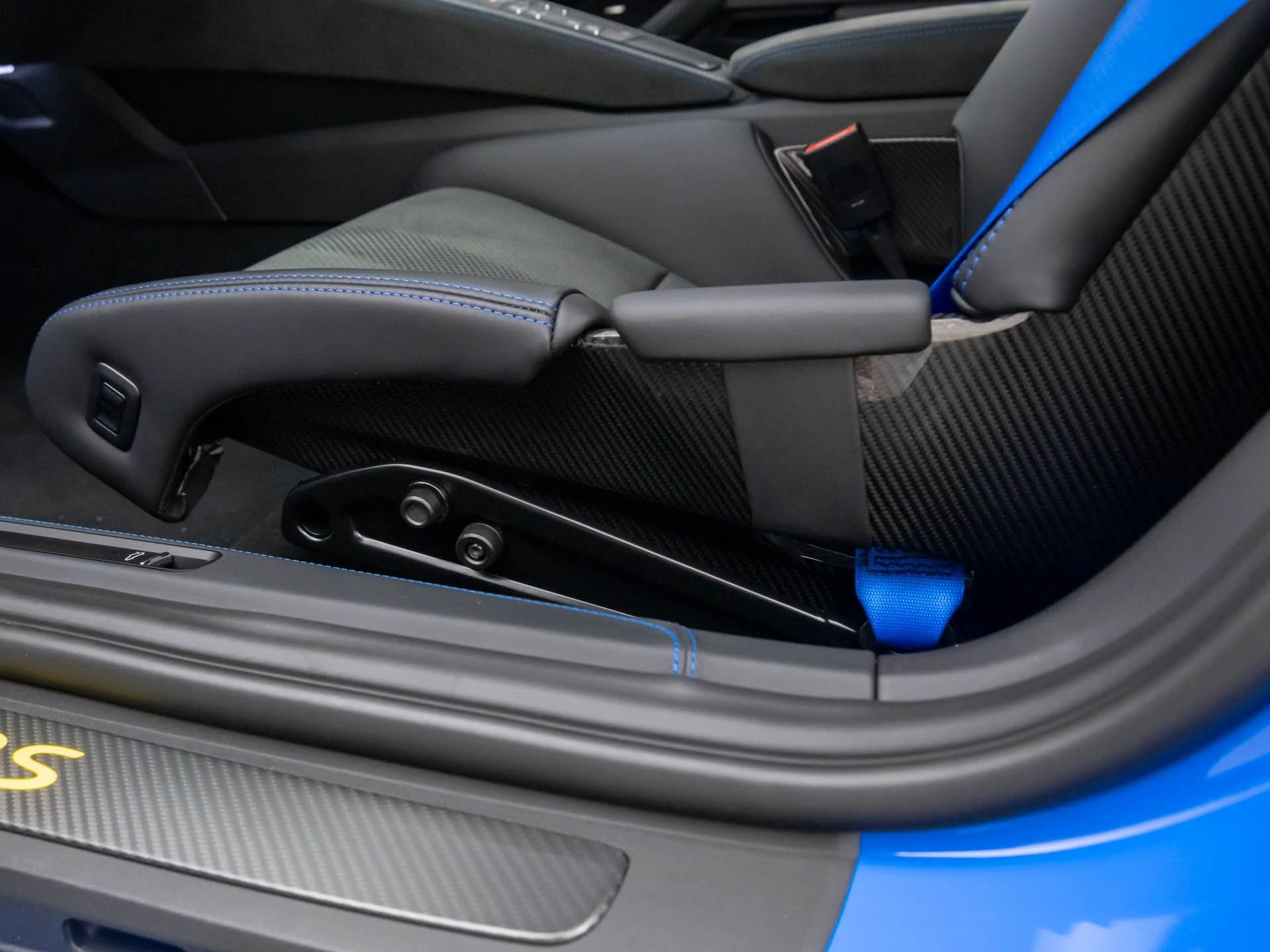 mph019_2561047215_c03e97a450c232dd8e7e4203e14e0c21x_dda8ed72c5