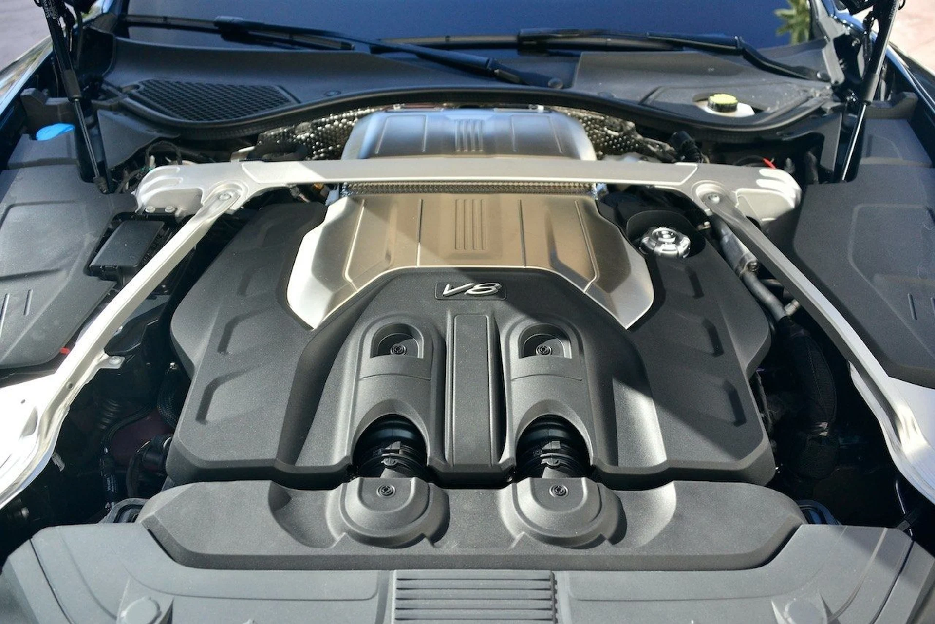 mph019_2562494766_35e778b5a22491dd89eebe64f25996b3x_d91c28a915