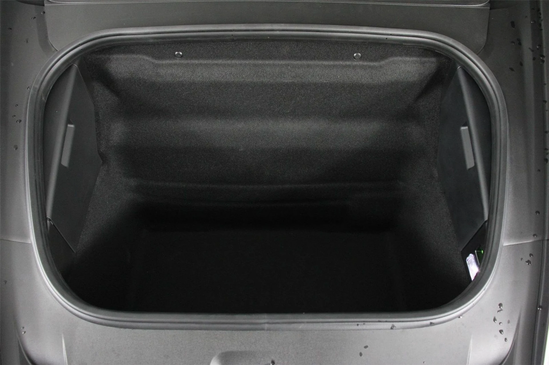 mph019_2567589857_ddf72a20c5f709bb64487d12f95e25a7_9902dc656f