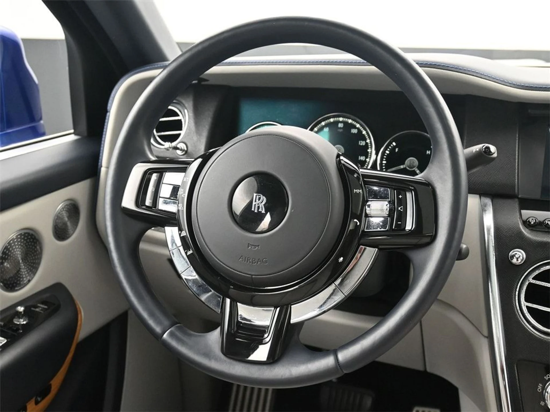 mph019_2569341427_a93bf2646eeb8ed64a3085d7a1ff1e70x_c455a86aeb