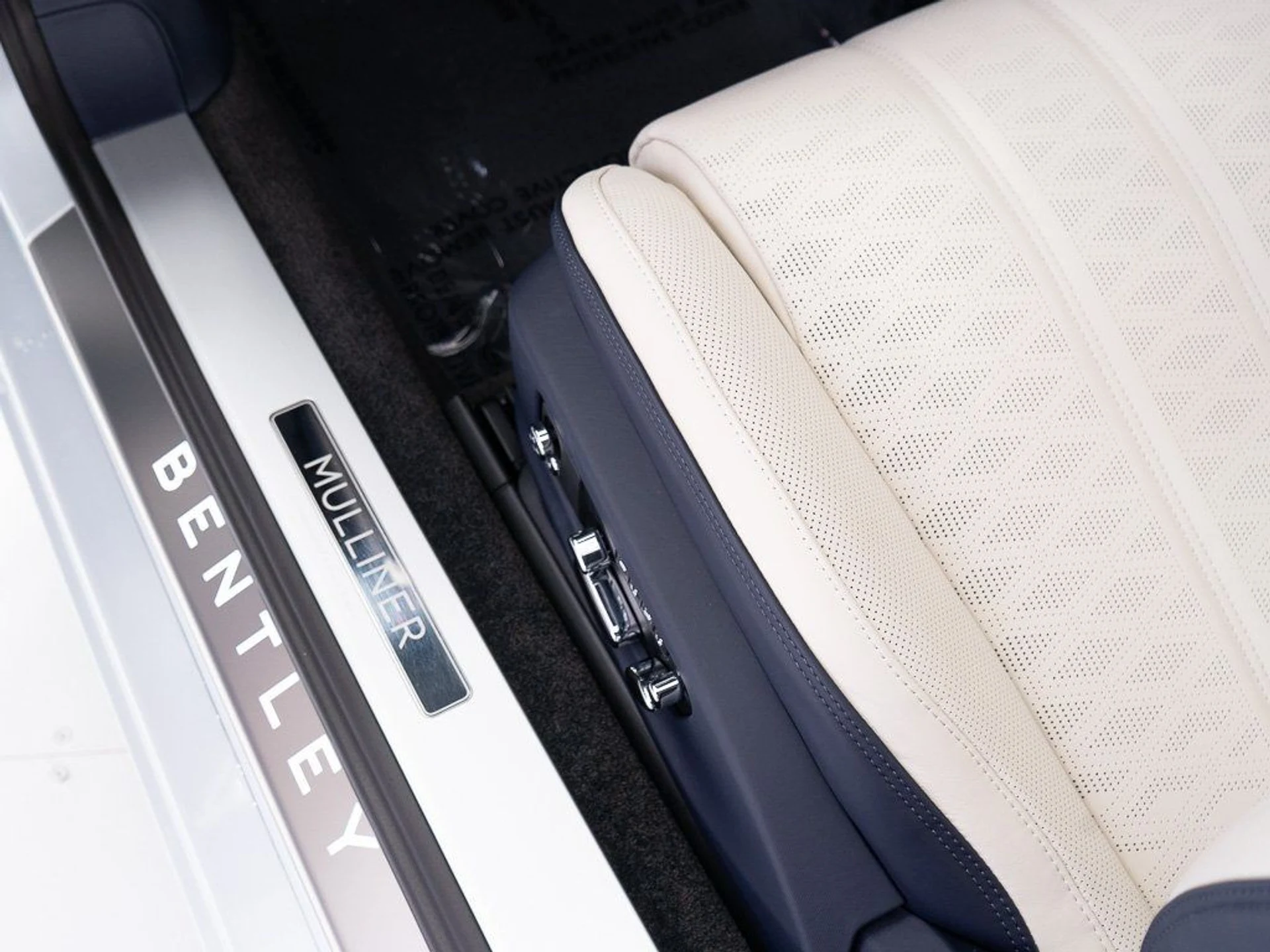 mph019_2569696346_6aa68c0ed61ebb52d929d05cd20ba41a_49e0fe8bac