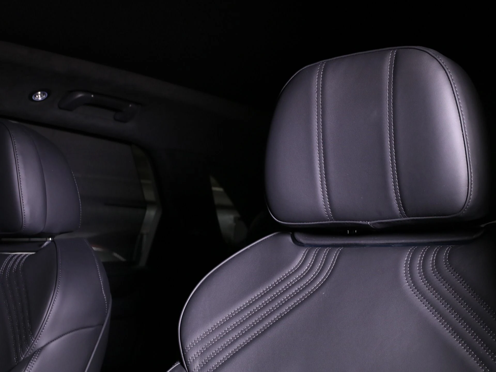 mph019_2572385443_New_2025_Bentley_Bentayga_S_1746144421_31c42ba8e9