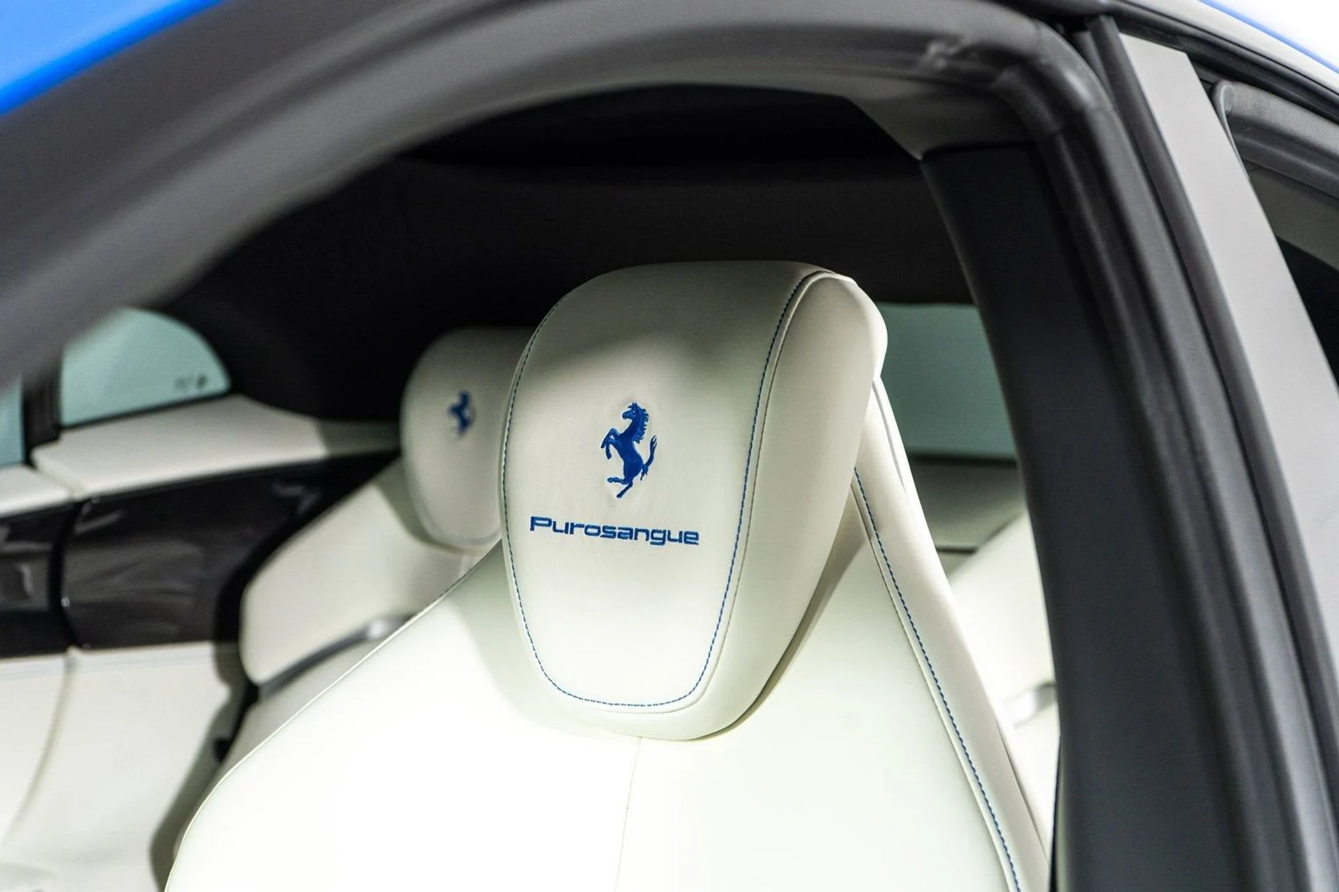 mph019_2575616346_d7d820ab143746fd8c696646246a2add_2120af95b8