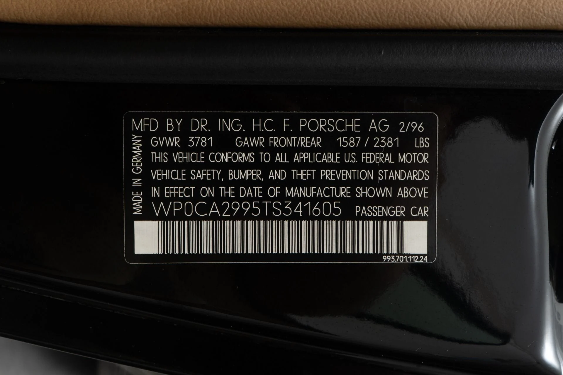 mph019_2577822362_Used_1996_Porsche_911_Carrera_Cabriolet_1755881437_ab9c540665