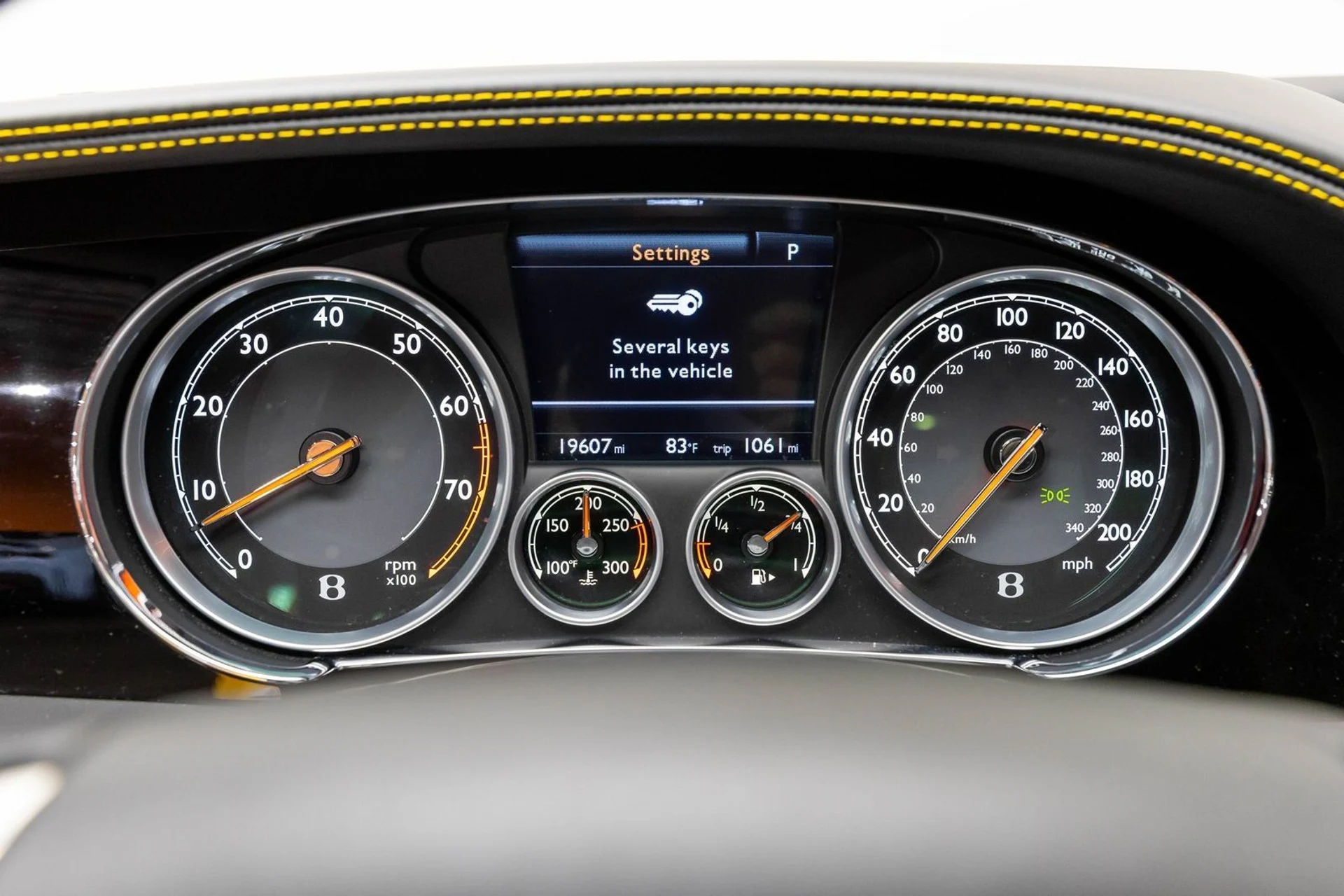 mph019_2578738897_20_1faa2bd414