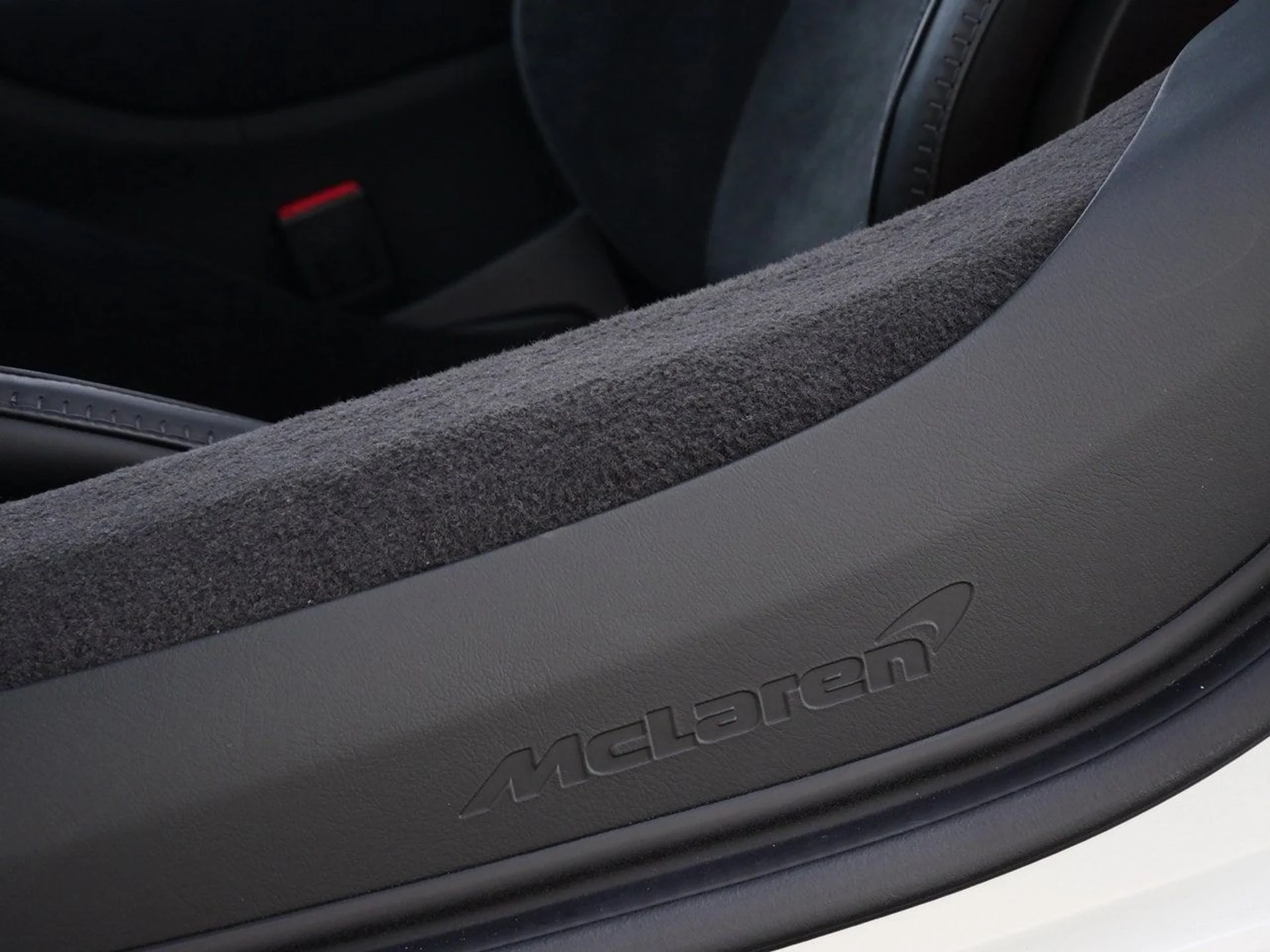 mph019_2580236915_735a5331de7bc553a2e36b7de65e173ex_1aea3da79a