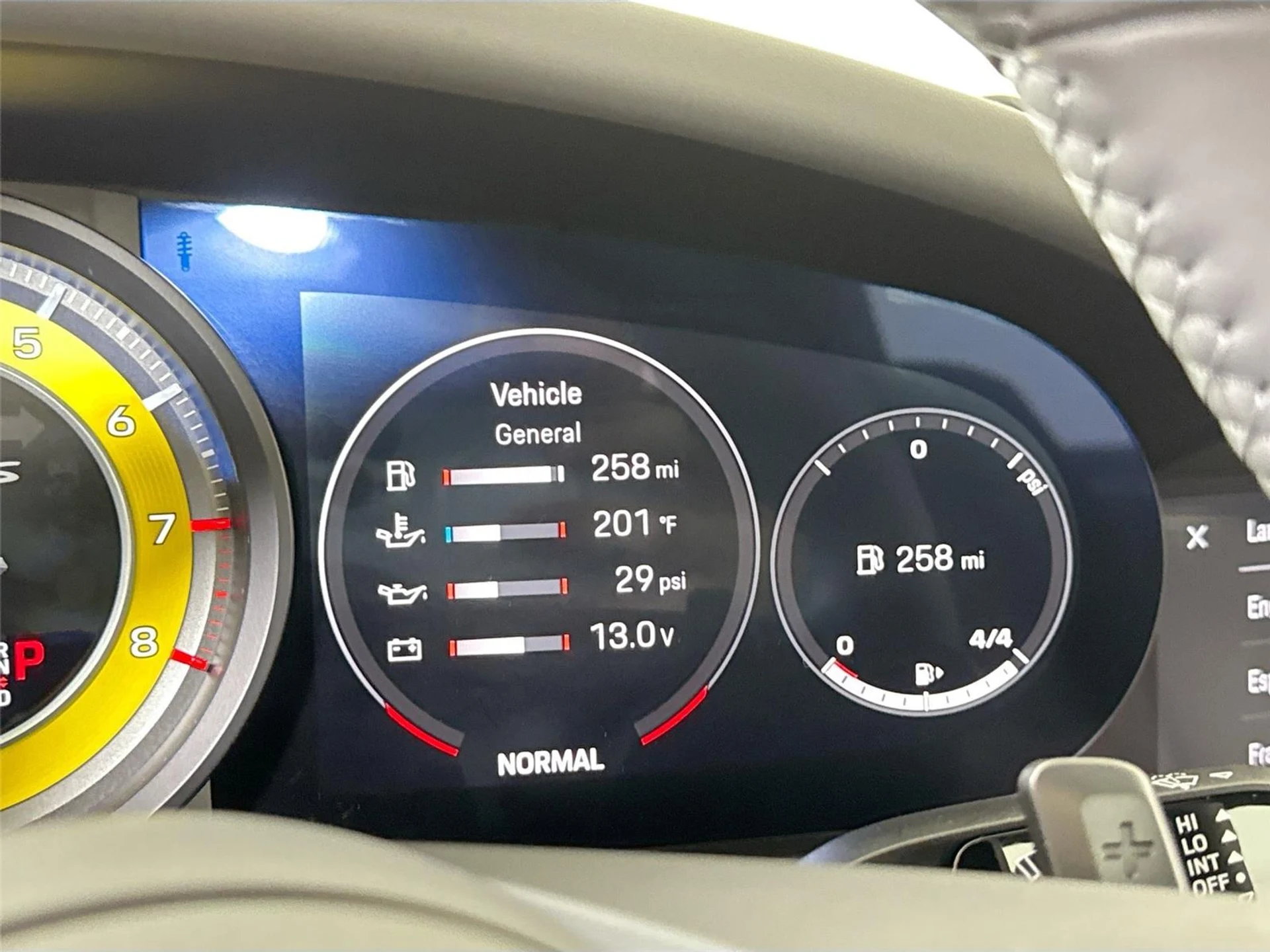 mph019_2582399133_62ce1734c3633c88312aaaf14209f920_e4c993a844