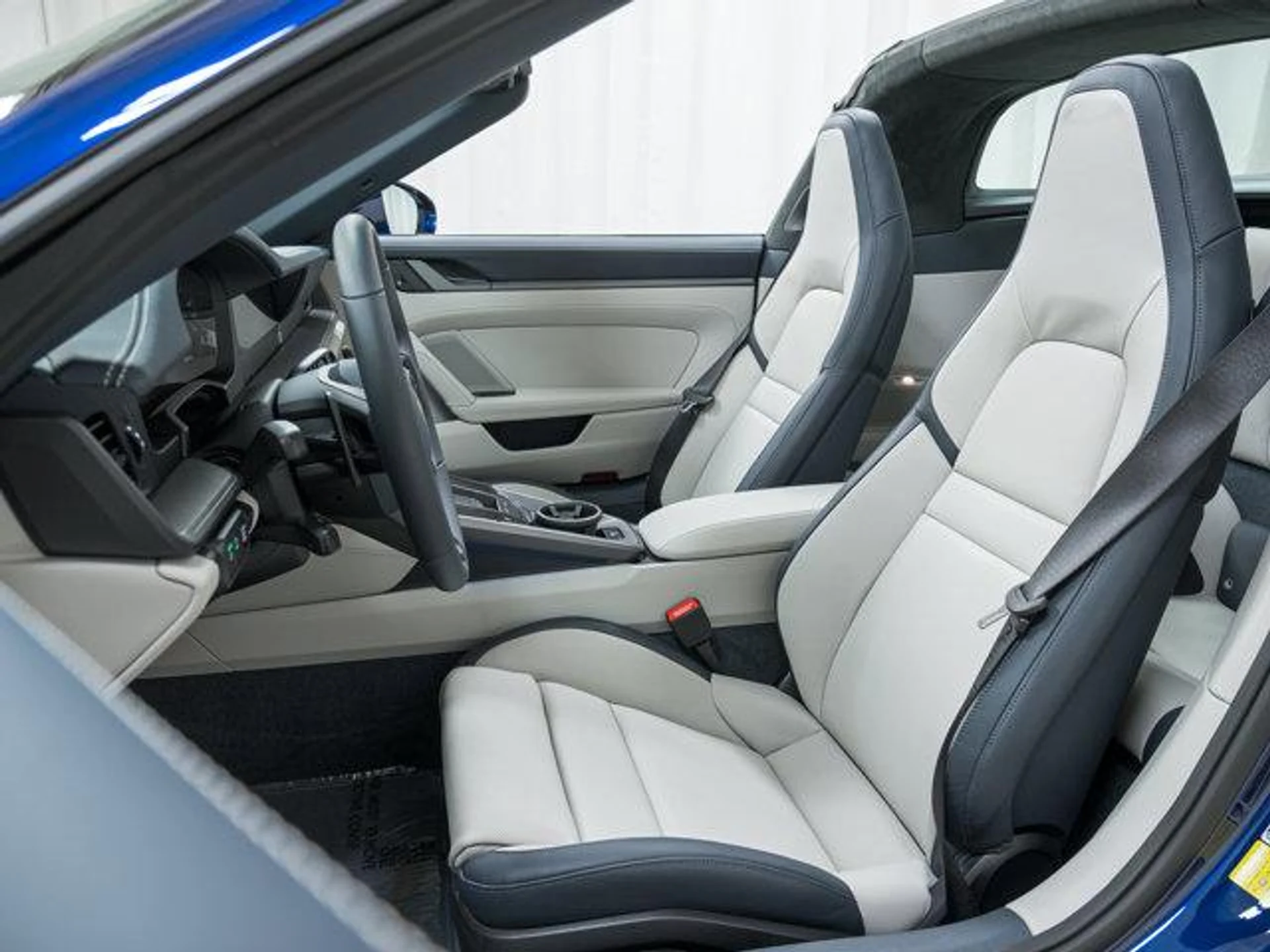 mph019_2583299793_C8d1va_S_Lk_9si_AG_Xzuf1st_Tc_S_Qo_94763272b0