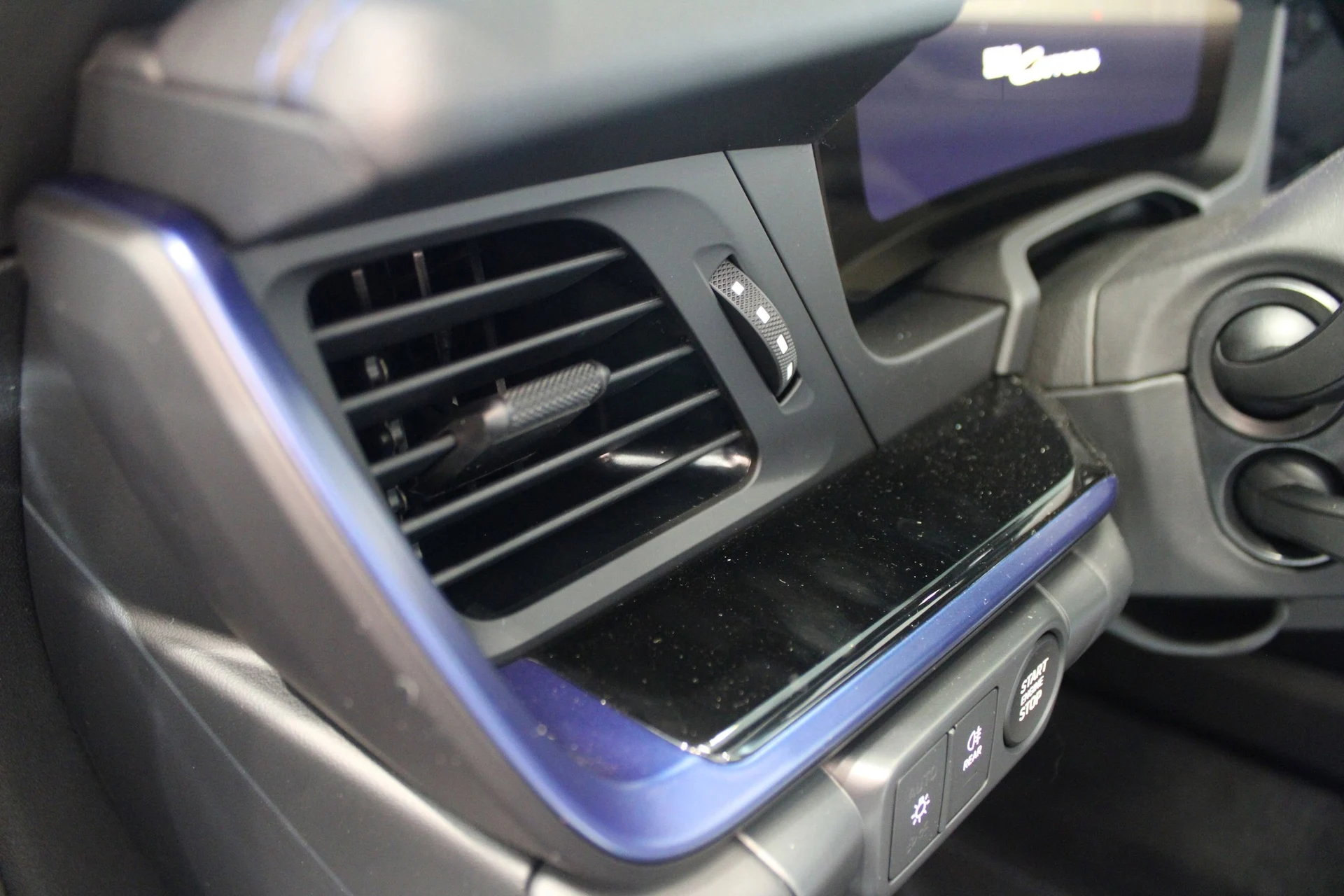 mph019_2588499058_a0713582c1db05ae8dc3bfc607d817d3x_21ac54405d