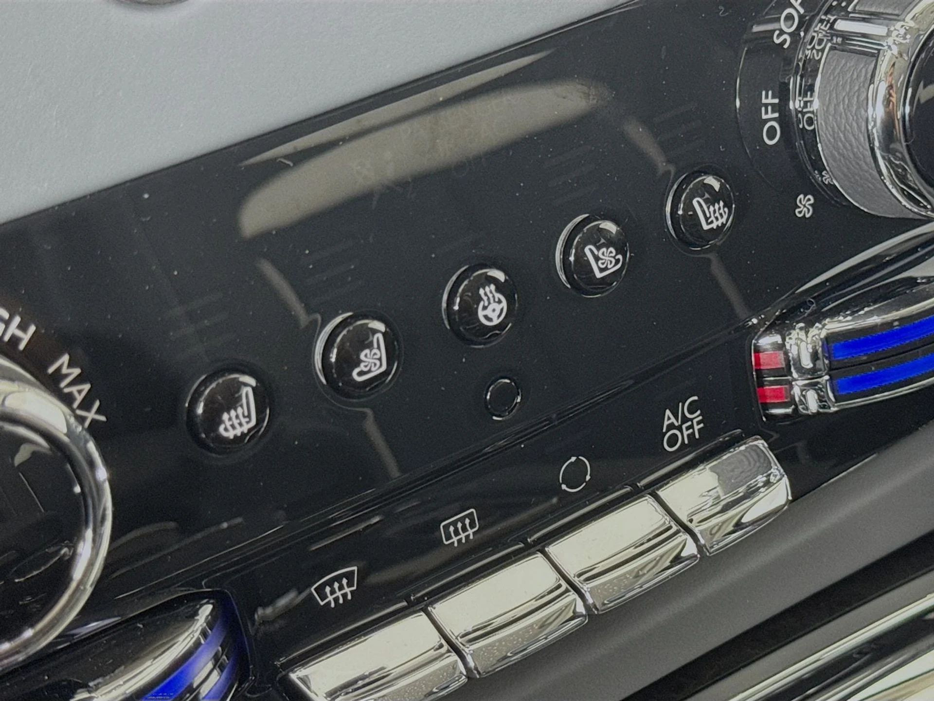 mph019_2590234944_7229ff967e5460d15bd5ab62c72d54b7x_d8bf2a689e