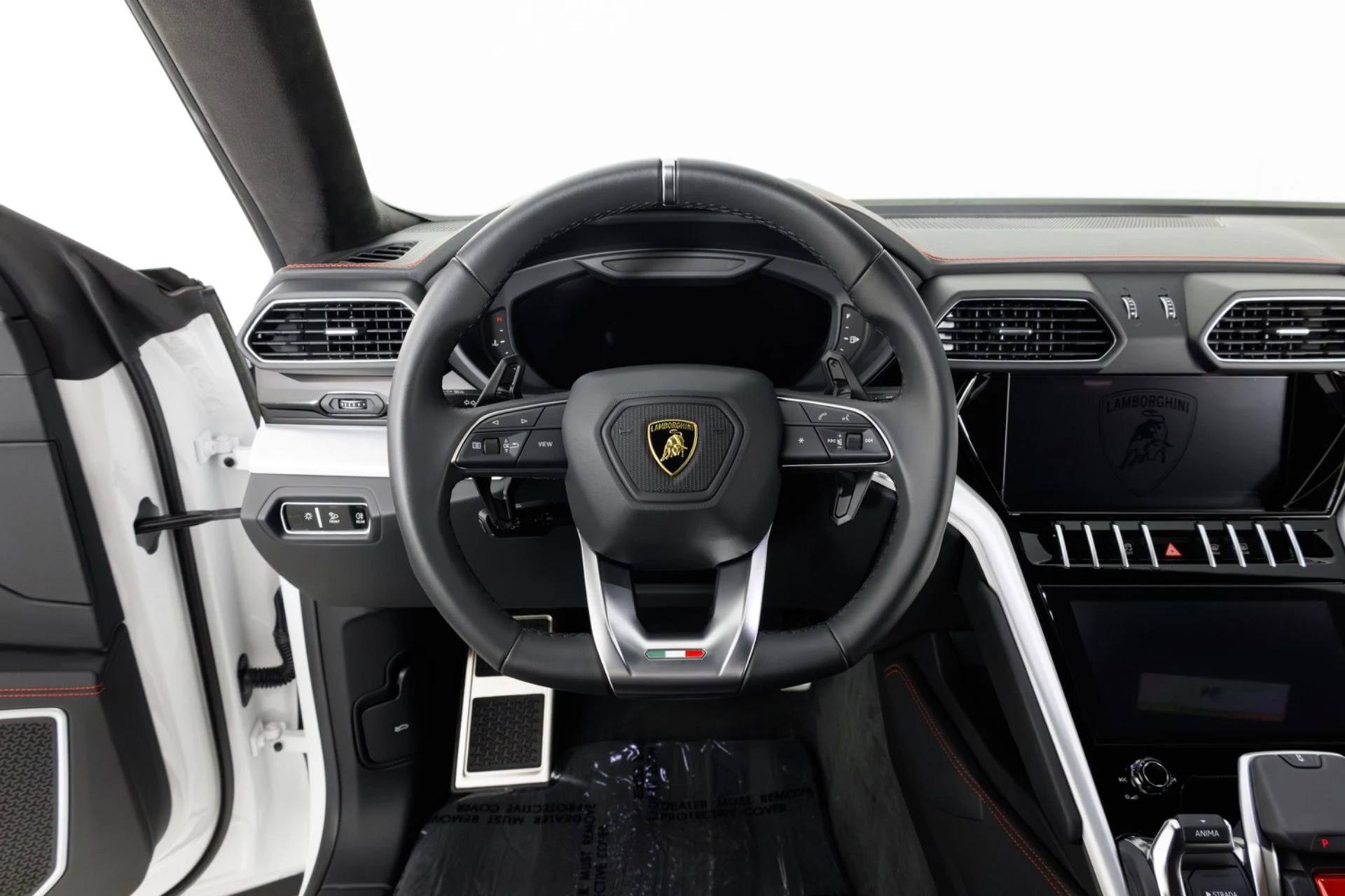 mph019_2592918772_Used_2024_Lamborghini_Urus_S_1788297644_4a4947504c