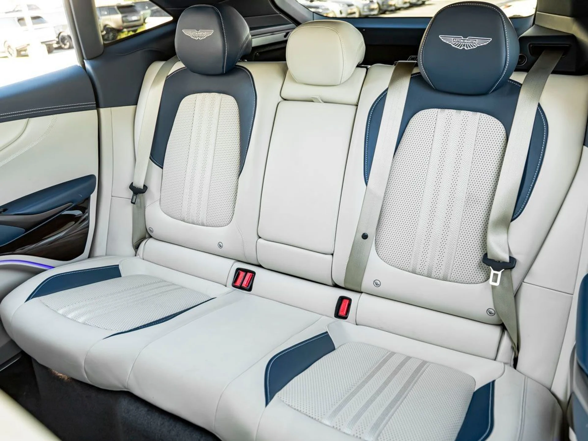 mph019_2597416552_20_46b3d973fc