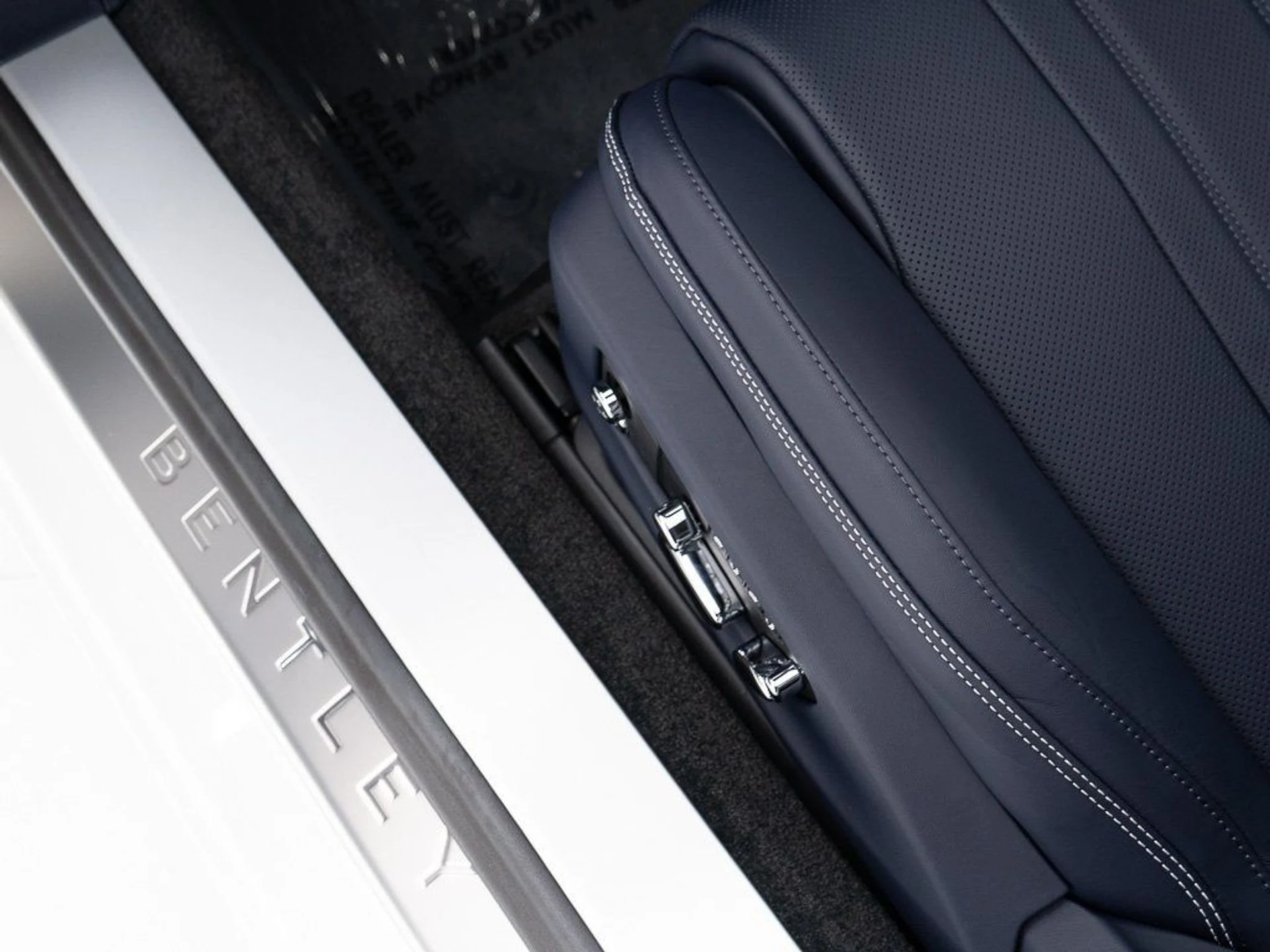 mph019_2602971189_ab368704ba6b3e8aed3ba4db0cc4401d_eff67a16ff