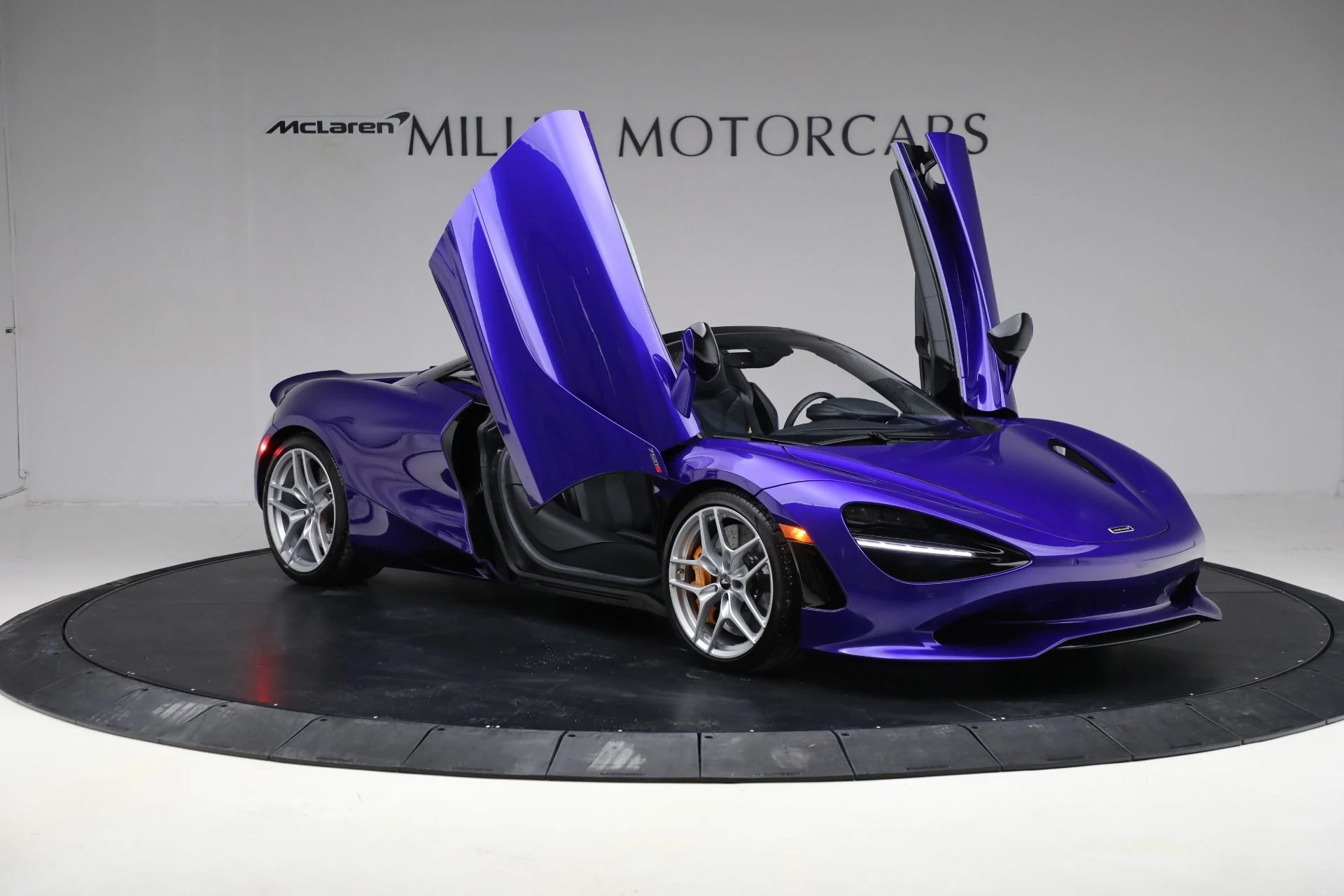 mph019_2605622902_Used_2024_Mc_Laren_750_S_Spider_Tech_Lux_600b975011