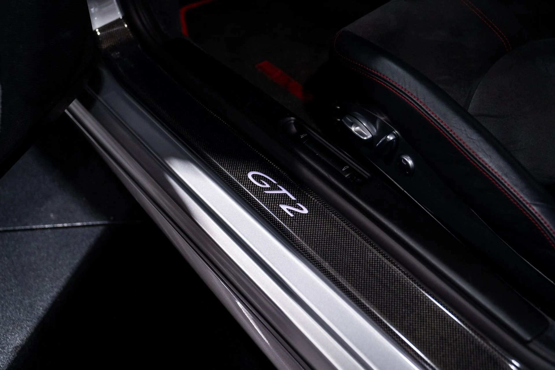 mph019_2608996239_Used_2008_Porsche_911_GT_2_1770188887_95c15bdfd2