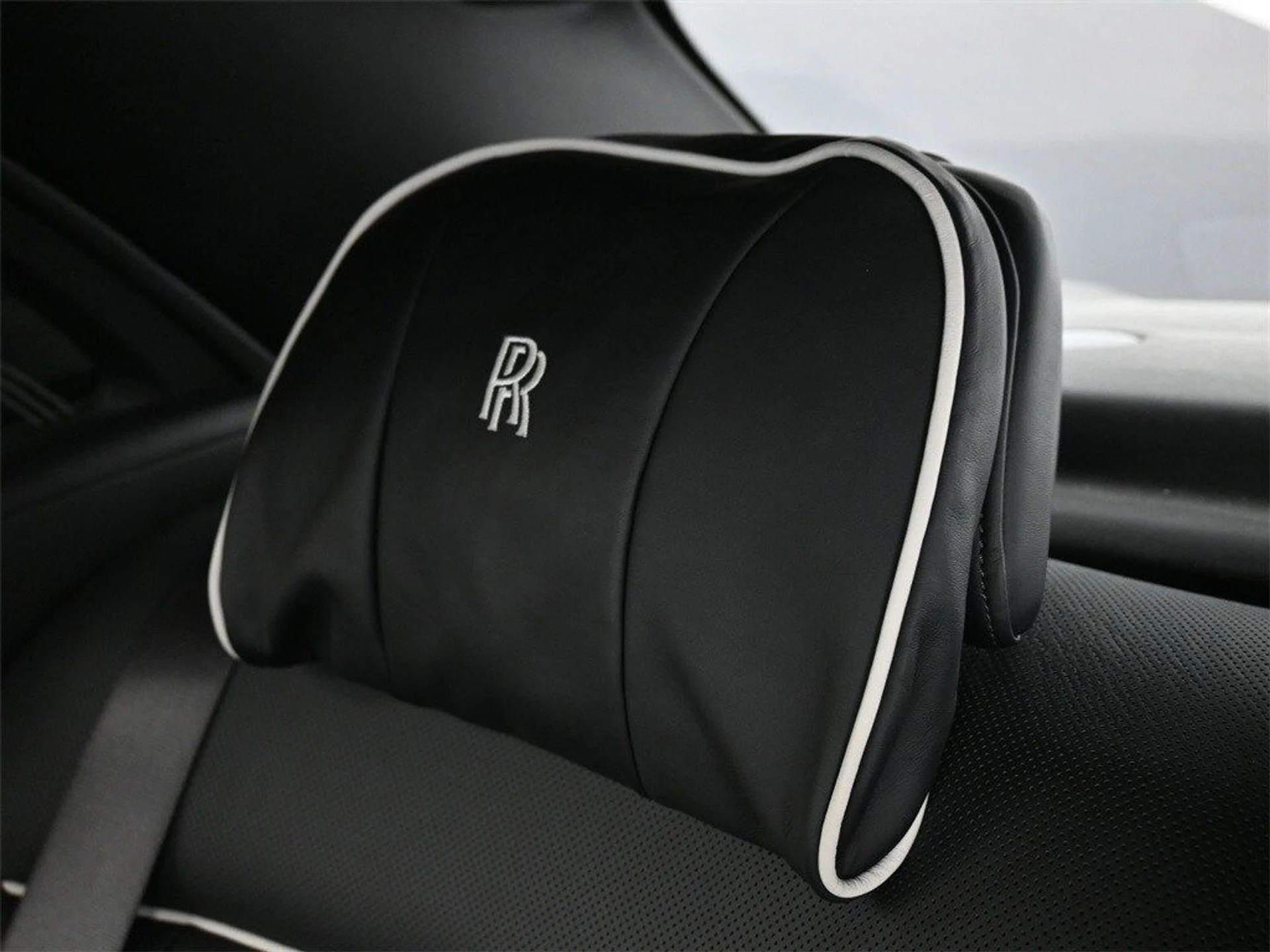 mph019_2611616052_6a15c109298e095629af341f75fa5ac6x_d486086408