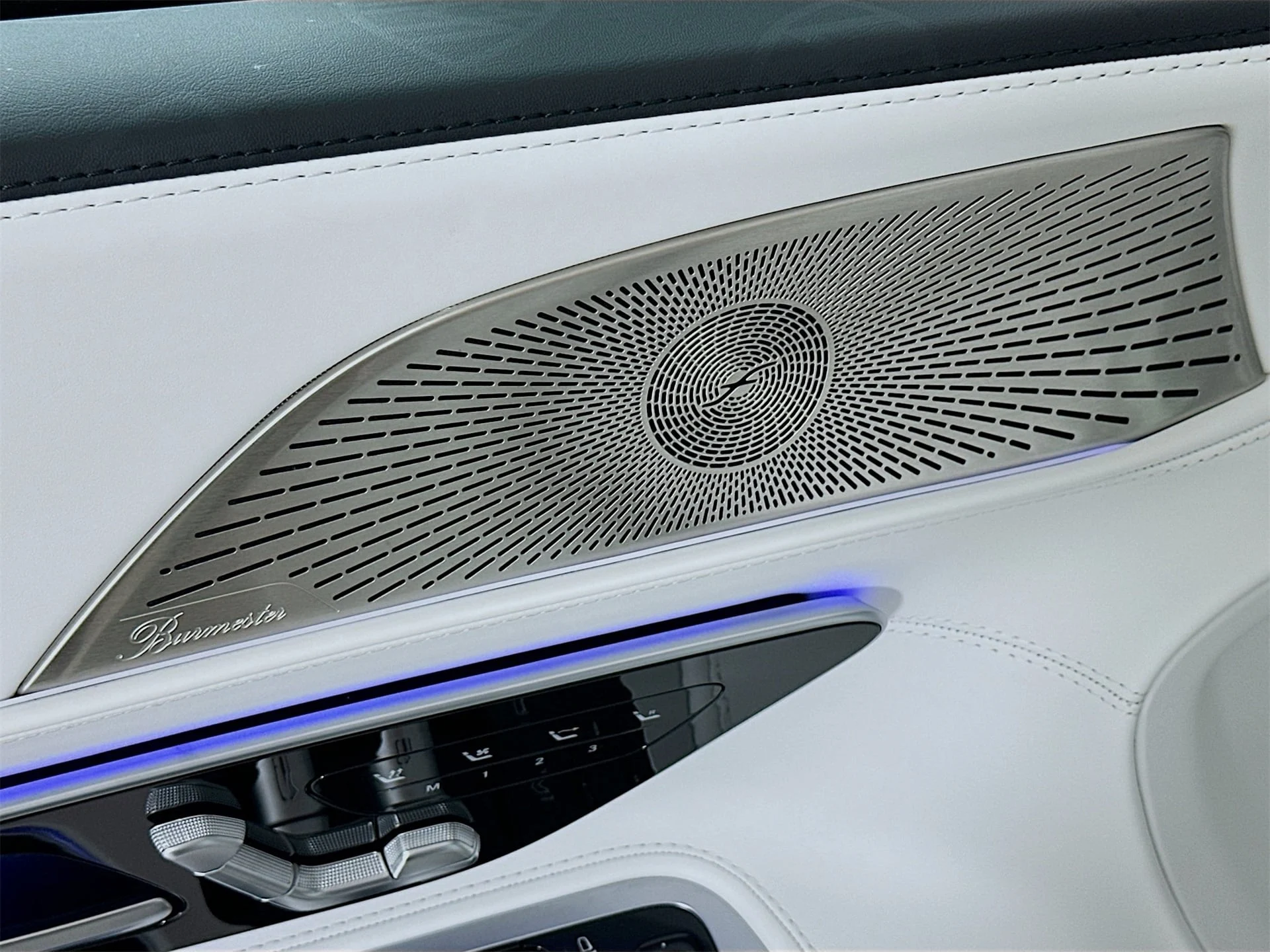 mph019_2612491439_3ddb65e3a73bf241389c01b9eb1ff648x_427bf56ae2