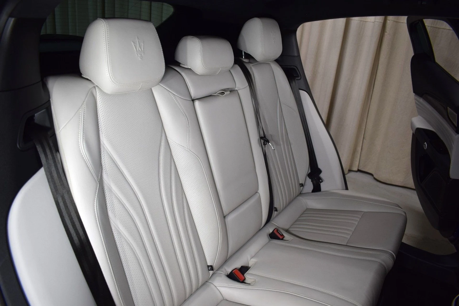 mph019_2614056462_3ea169b95d379631677a74986042ca5dx_fdfa28d4c3