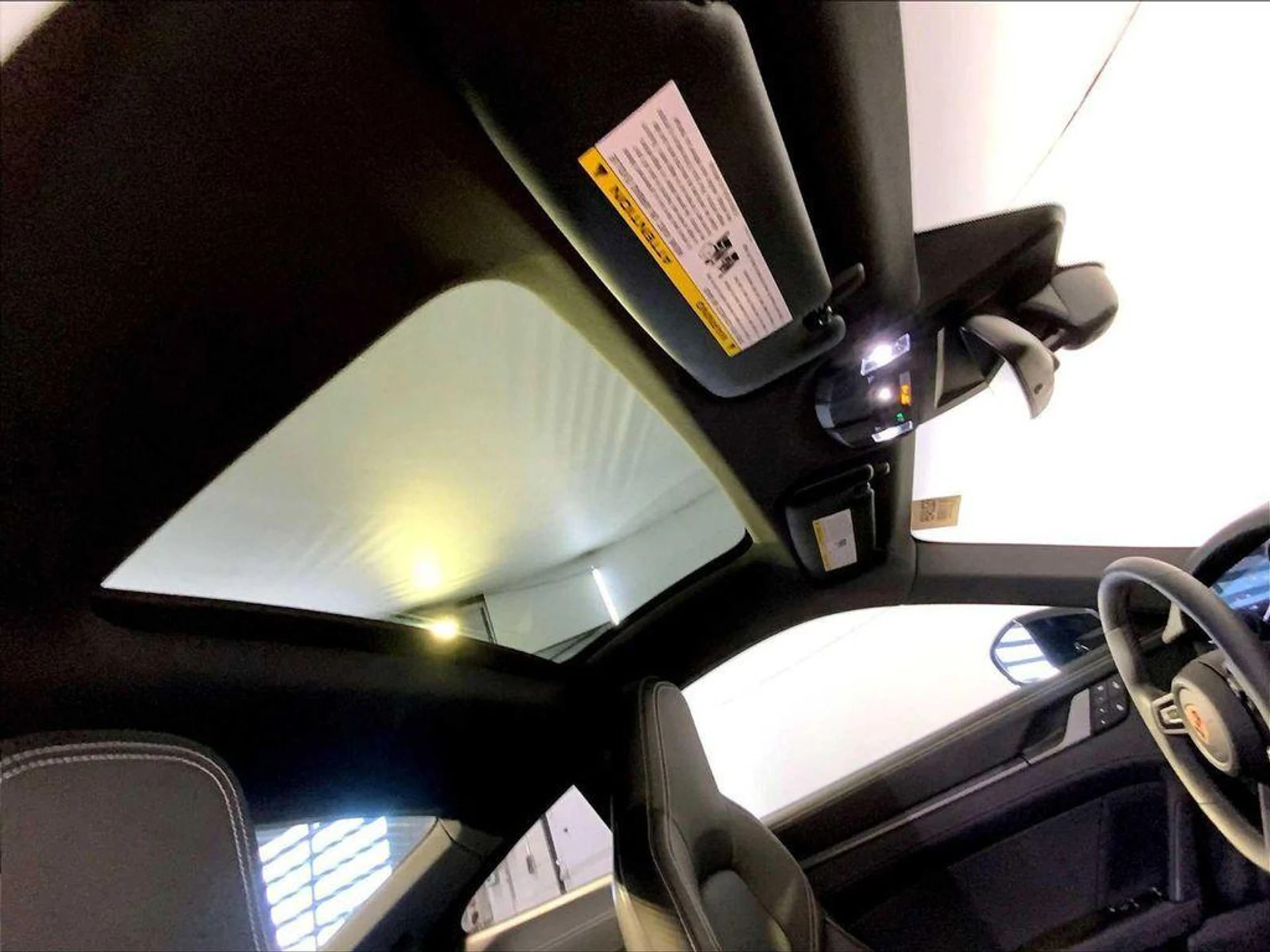 mph019_2615411863_IN_Ka4_Bxh4_Fb_Mgs_Qpi_Wp3_Hmw_A_Bu_Y_2031c1aa3b