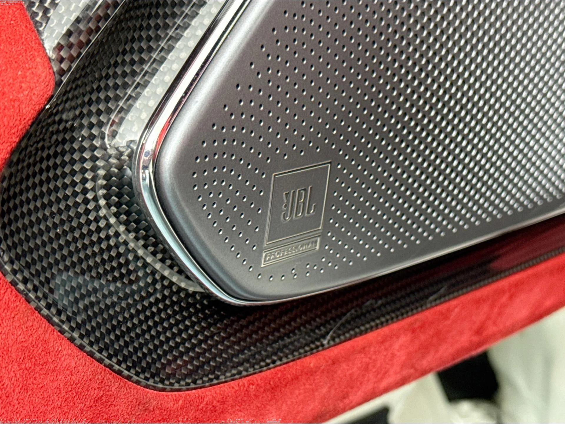 mph019_2617396443_Used_2023_Ferrari_Roma_1784158044_fd04c141fb