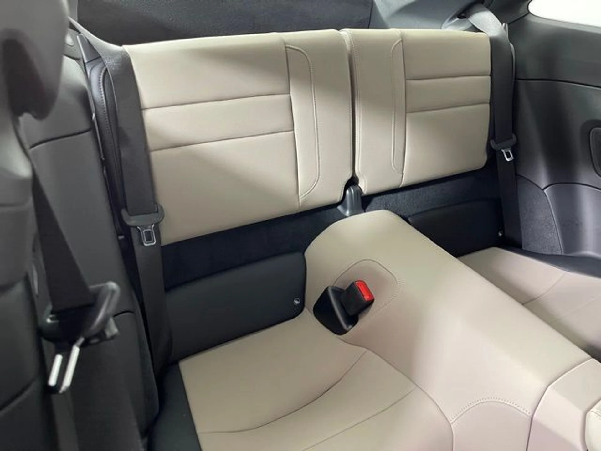 mph019_2619024797_23d53a325bbd8af3076a74f4ffb64358x_8f3aacfe56