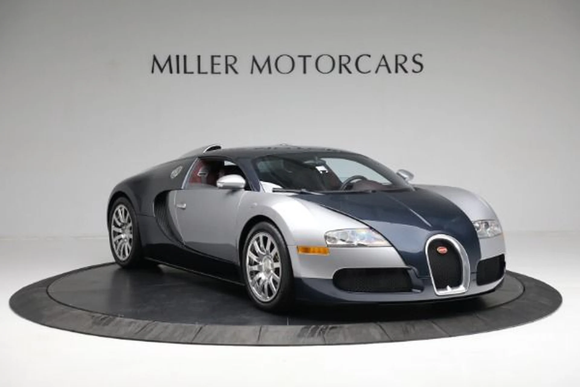 mph019_2639619670_Used_2006_Bugatti_Veyron_164_d0d92c3803