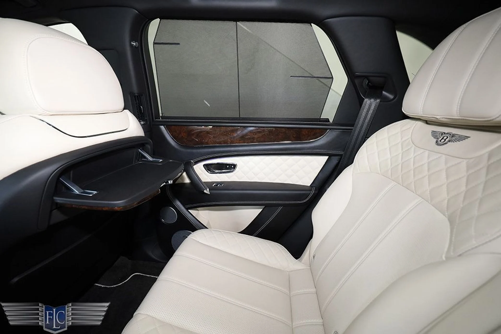 mph019_2654503393_used_2018_bentley_bentayga_onyxeditionawd_9689_22935440_20_1024_7fc24bc6cd
