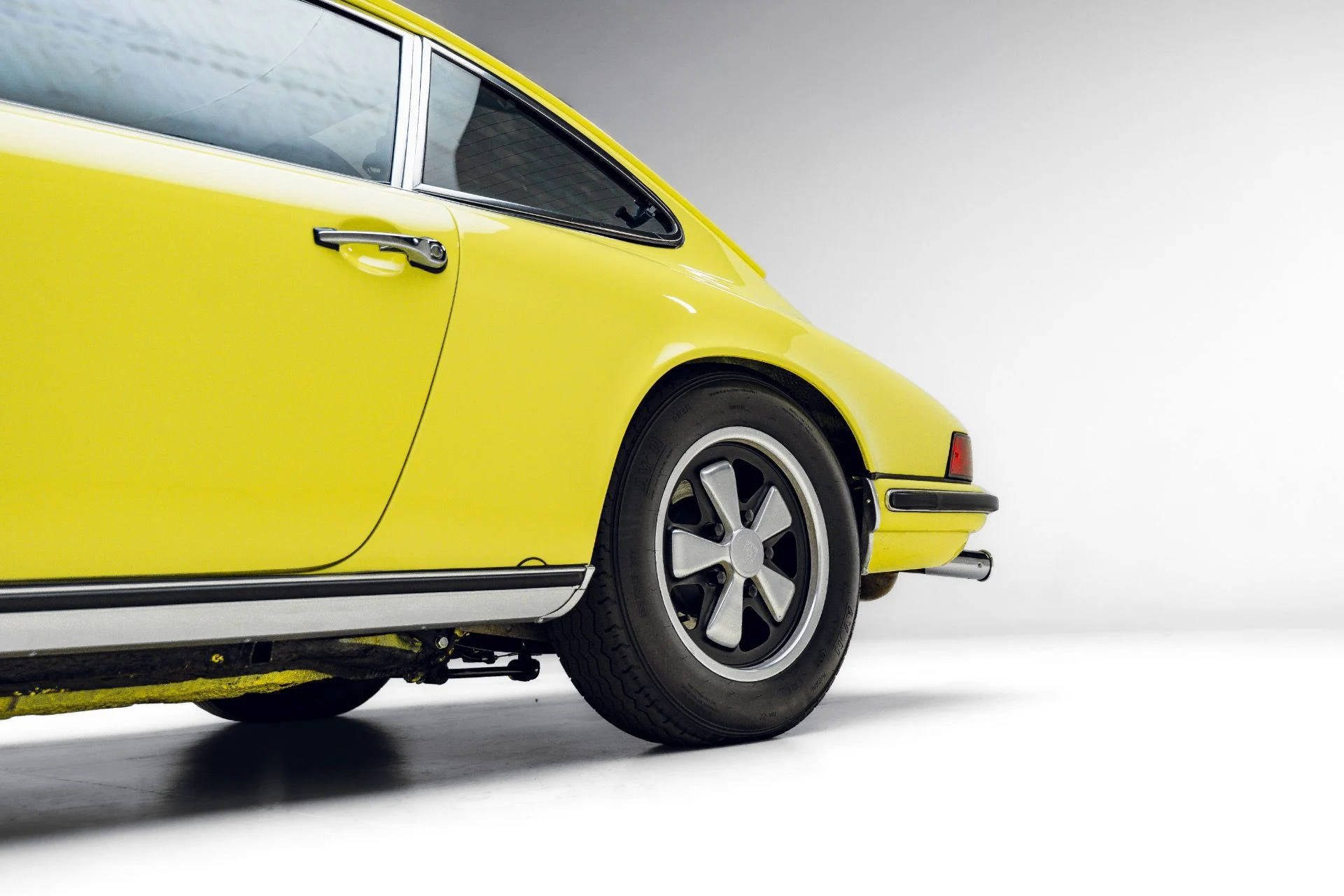 mph019_2659275107_Used_1973_Porsche_911_S_1784324222_8959f23d47