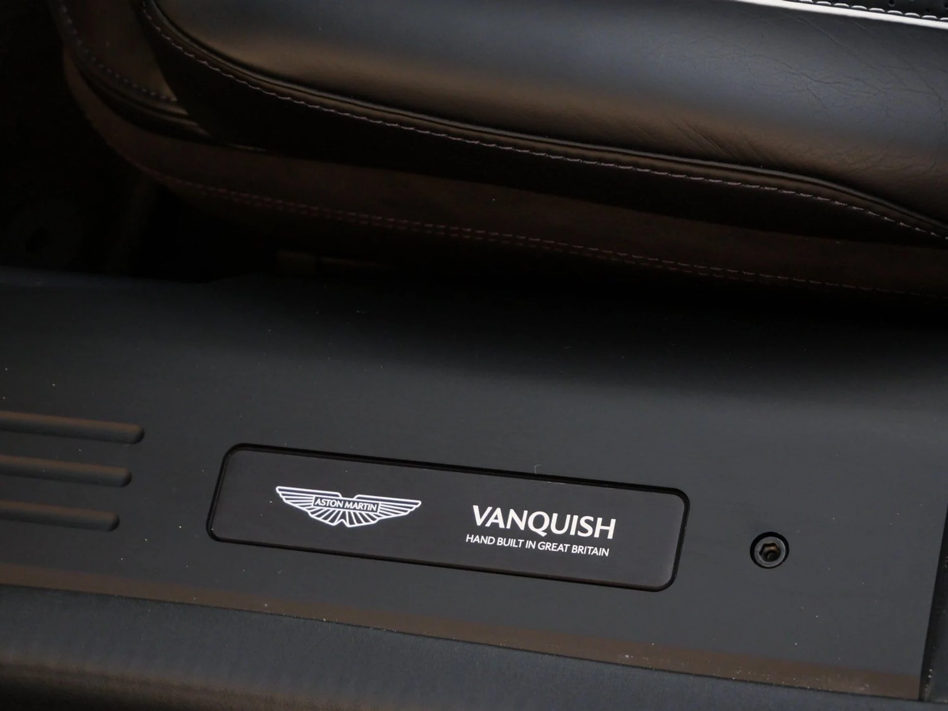 mph019_2661052548_1de90dddd25ec5b4d1895f932b428bfax_01a638bb54