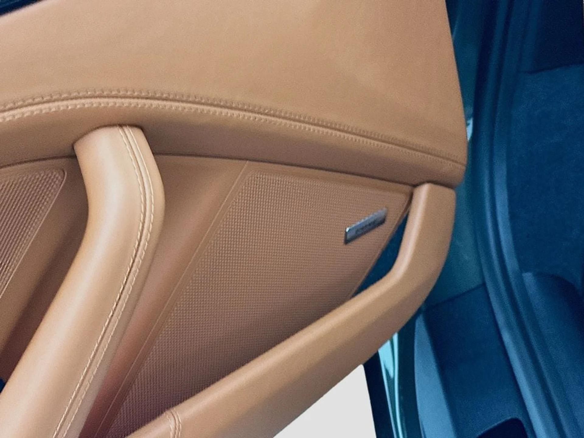 mph019_2666950323_b3fc987357cd68a743b71e7fadf4456dx_5e99e32762