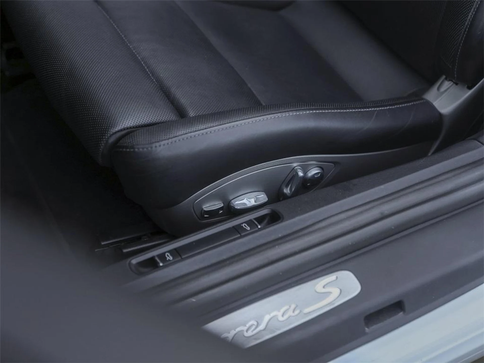 mph019_2669003458_E_Pmrbt_Qe_ZVC_hwn8u_YBH_Qq39_H_U_cdc6f22bc2