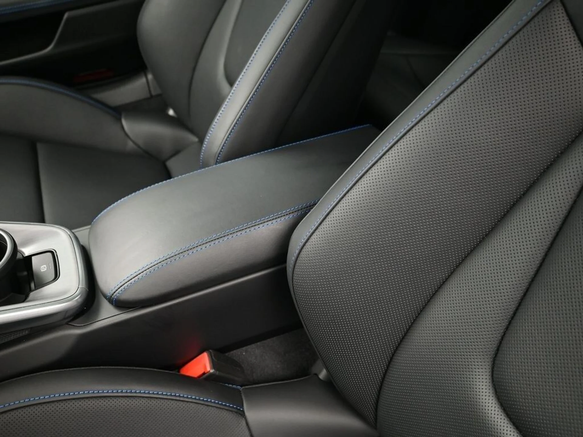 mph019_2672374536_312503654776ff67941e8299deab2ba3x_2b2ad11639