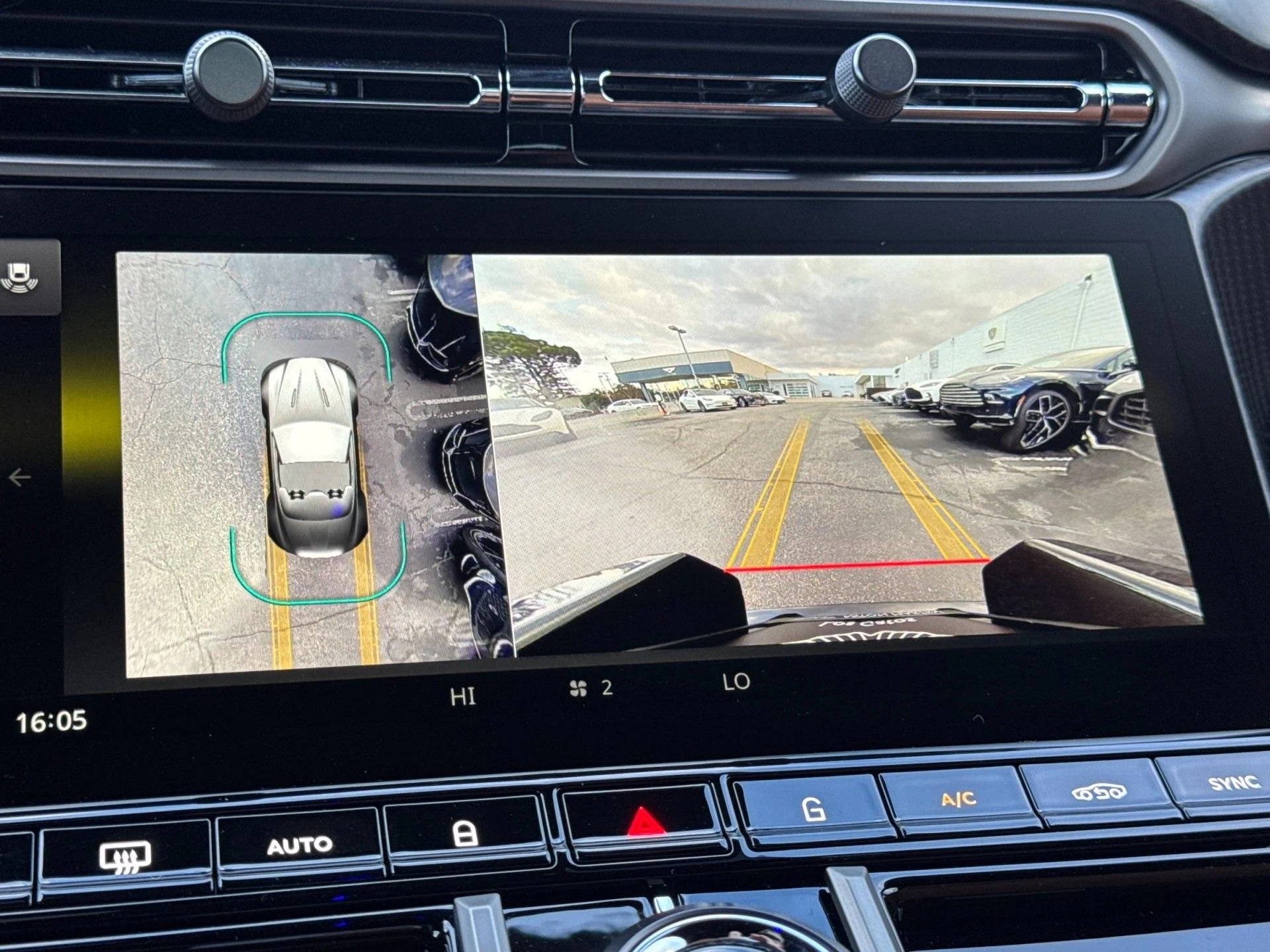 mph019_2673967248_New_2026_Aston_Martin_Vantage_Roadster_1767798659_5b41c253b0