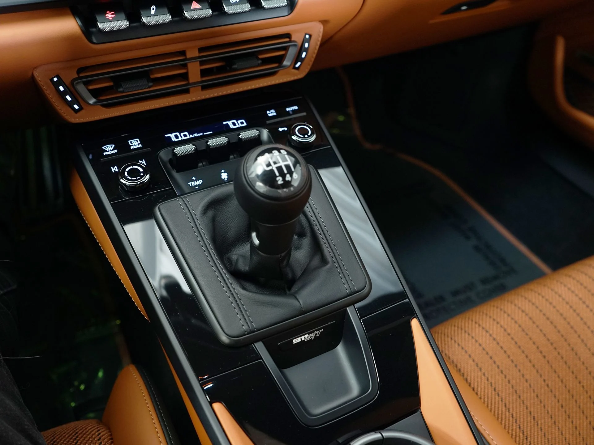 mph019_2682272946_e19a57ade4684f8dd072fb656d505f7dx_af0923f463