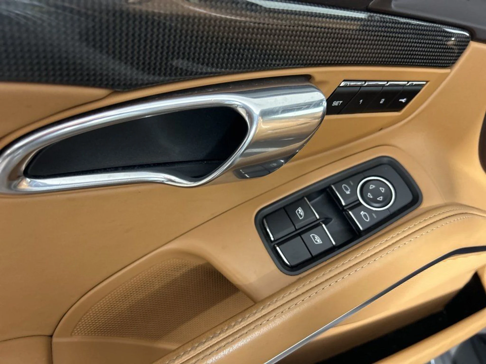 mph019_2686944141_55a7c2df720b8fe82cd41819acf652af_cee2f76c02