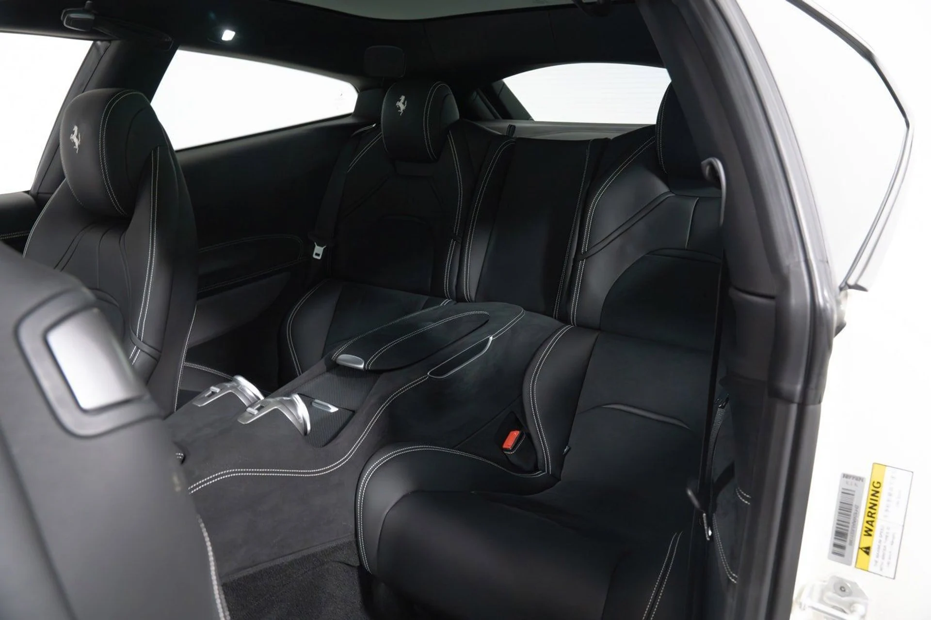 mph019_2687532061_4bd9c25fd27742f2bf26f08a9f9f2ad7_027844a277