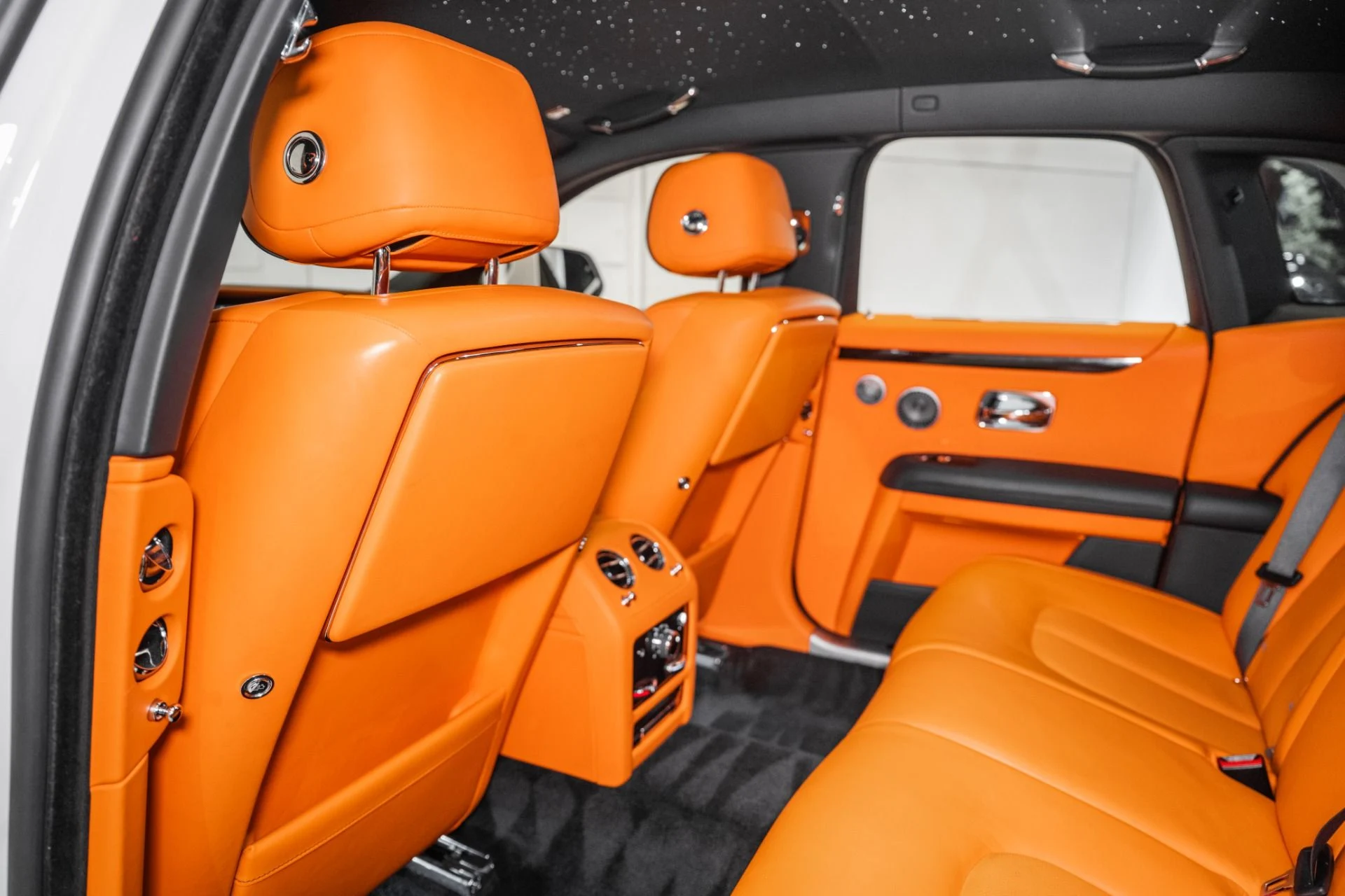 mph019_2689704731_Used_2021_Rolls_Royce_Ghost_1753979099_50f41c2730