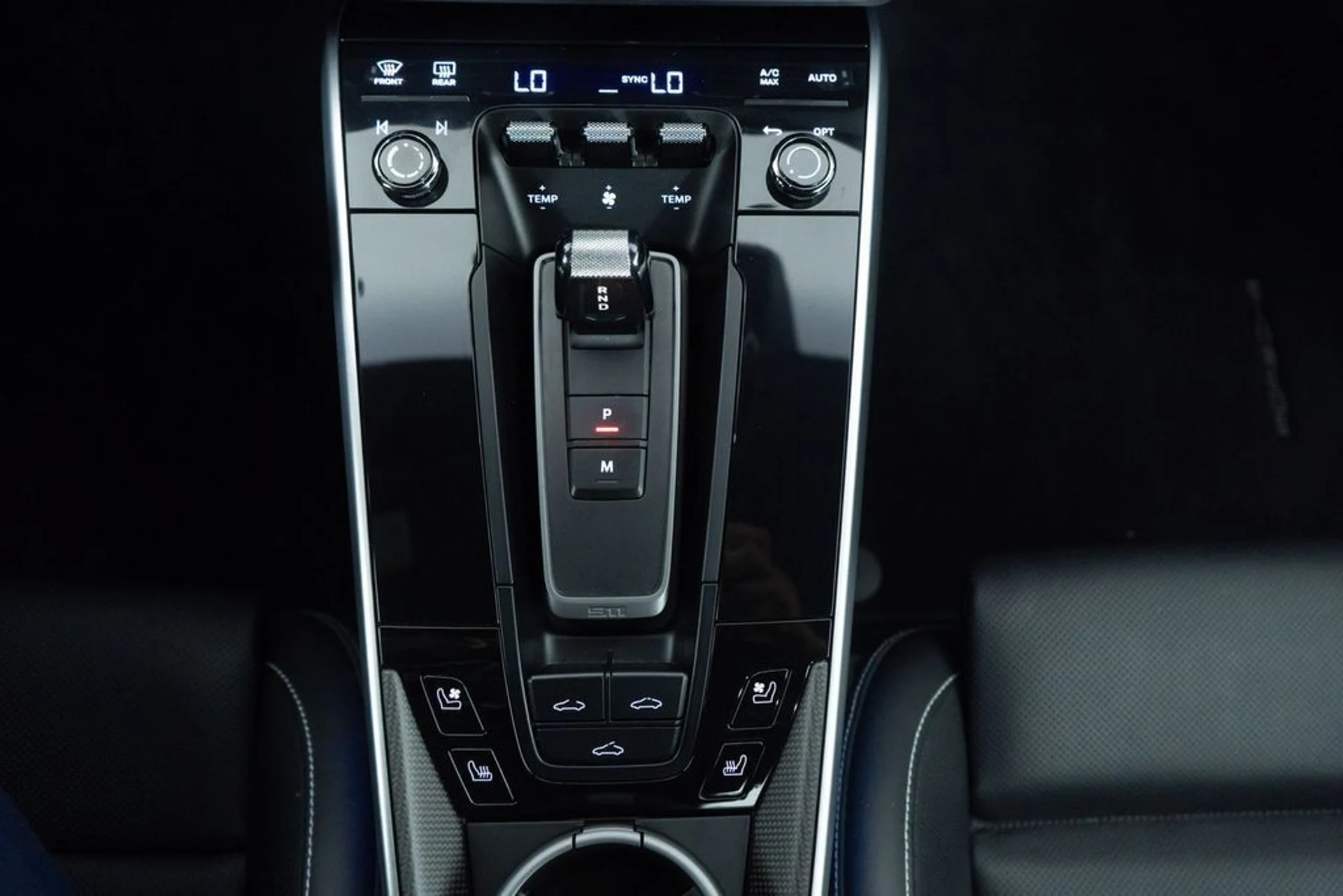 mph019_269584779_20_26182736_695841f39f50b_2574483e02