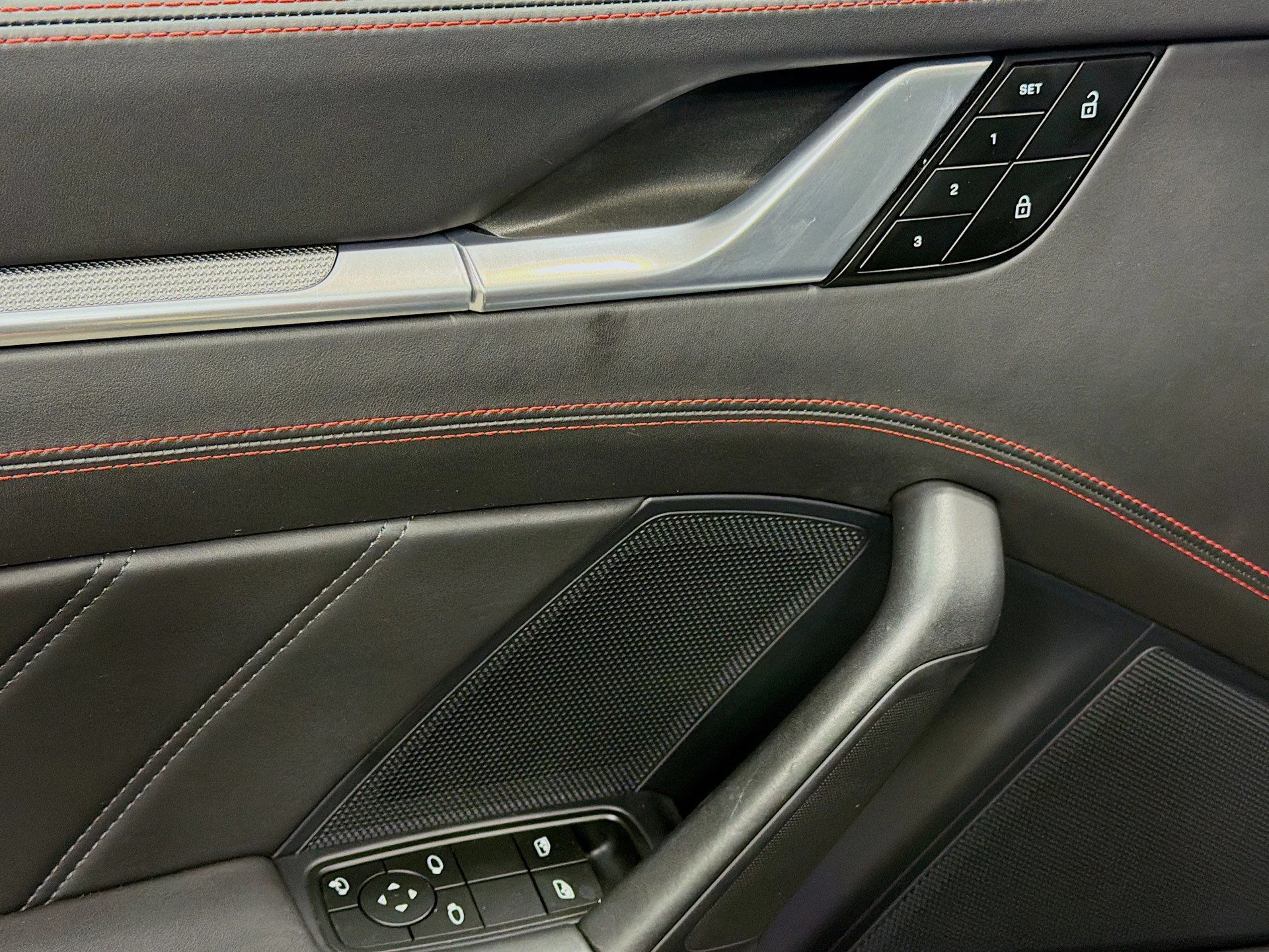 mph019_2702092464_b15b6e6d99249bf9d8c756d5ae11890c_3c87fc4e85