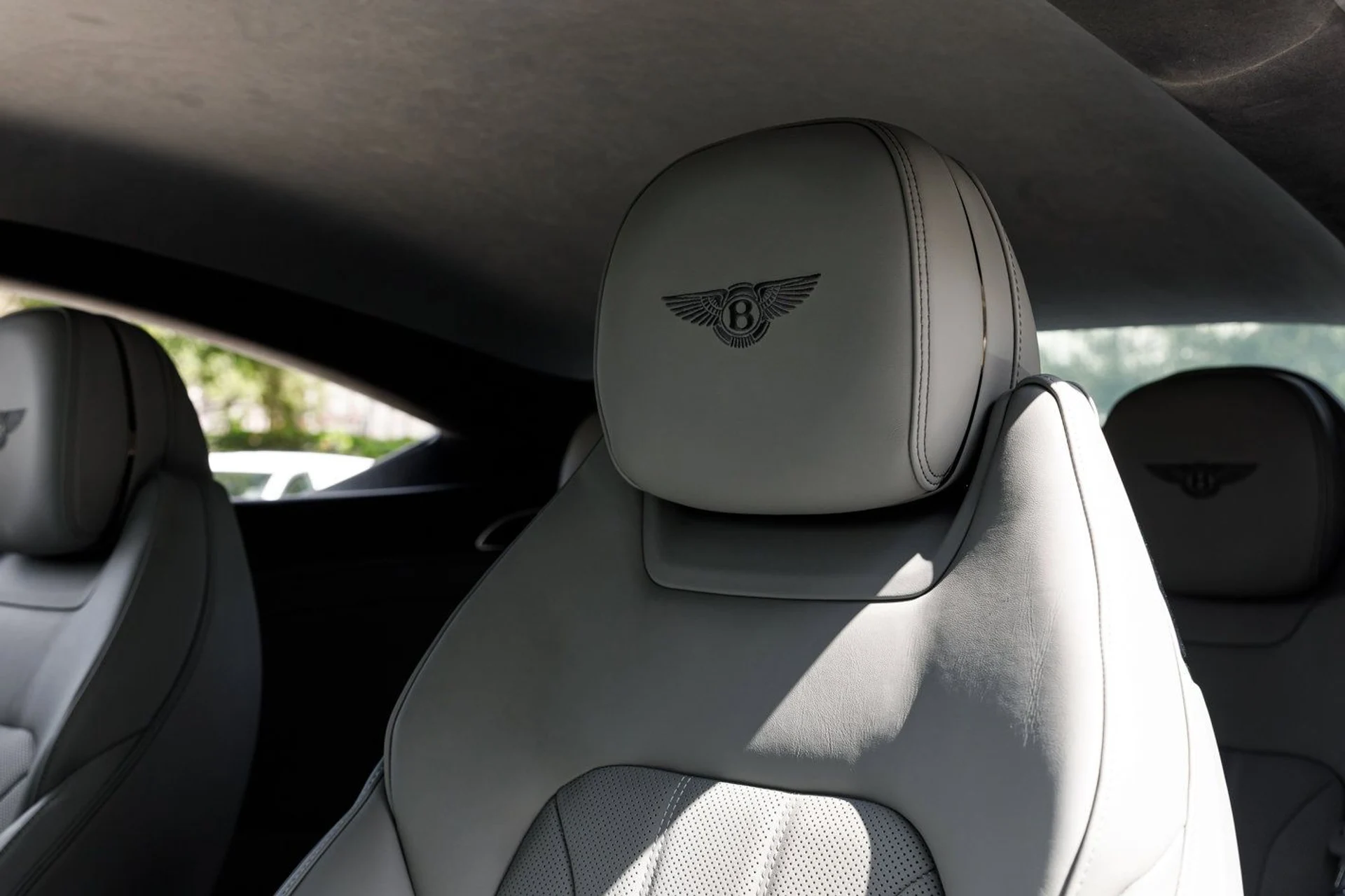 mph019_2702538527_20b2cab2c8eed95c0adab67771253f70x_7f1108ebb6