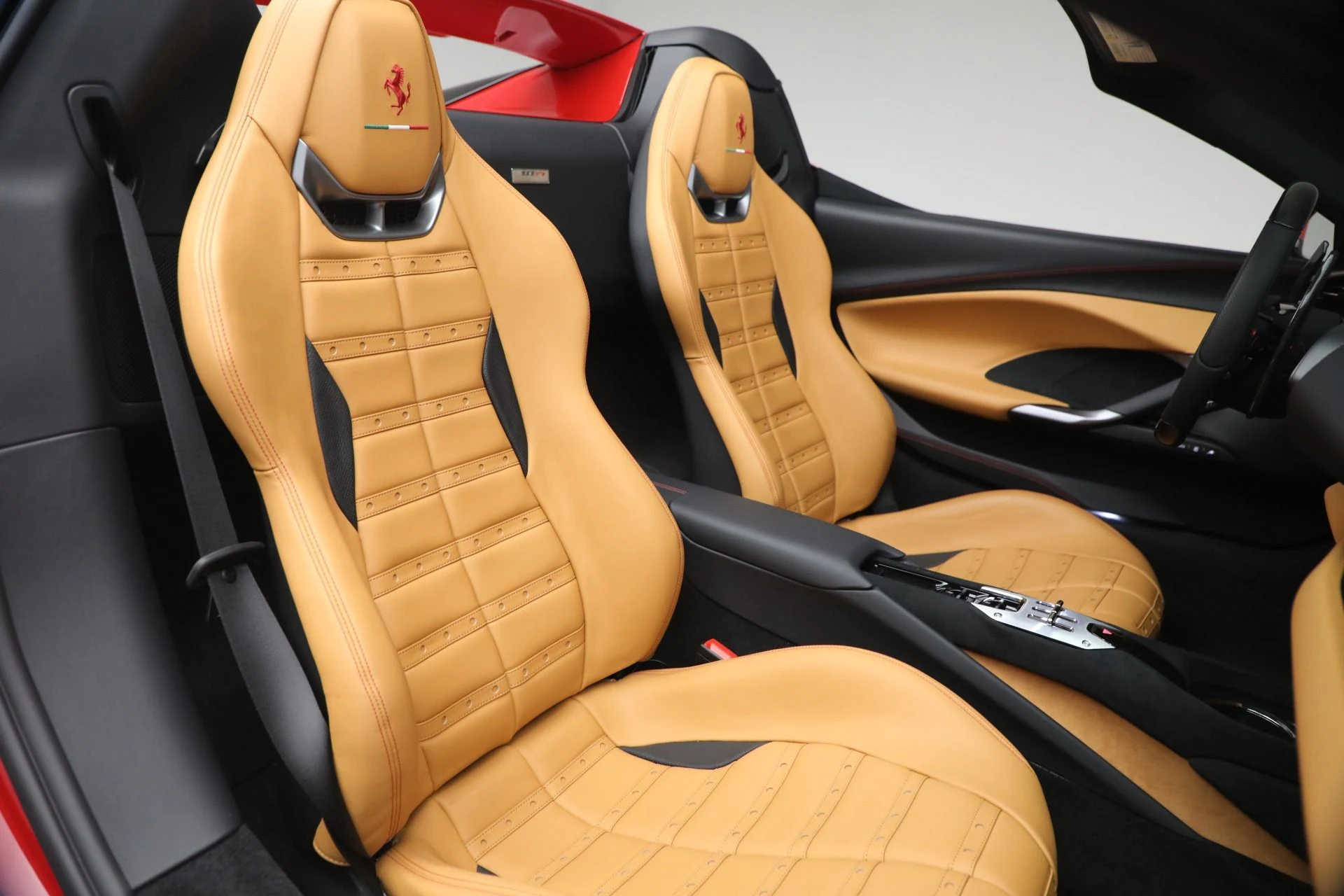 mph019_2703543119_Used_2025_Ferrari_296_GTS_1780609887_831653feed