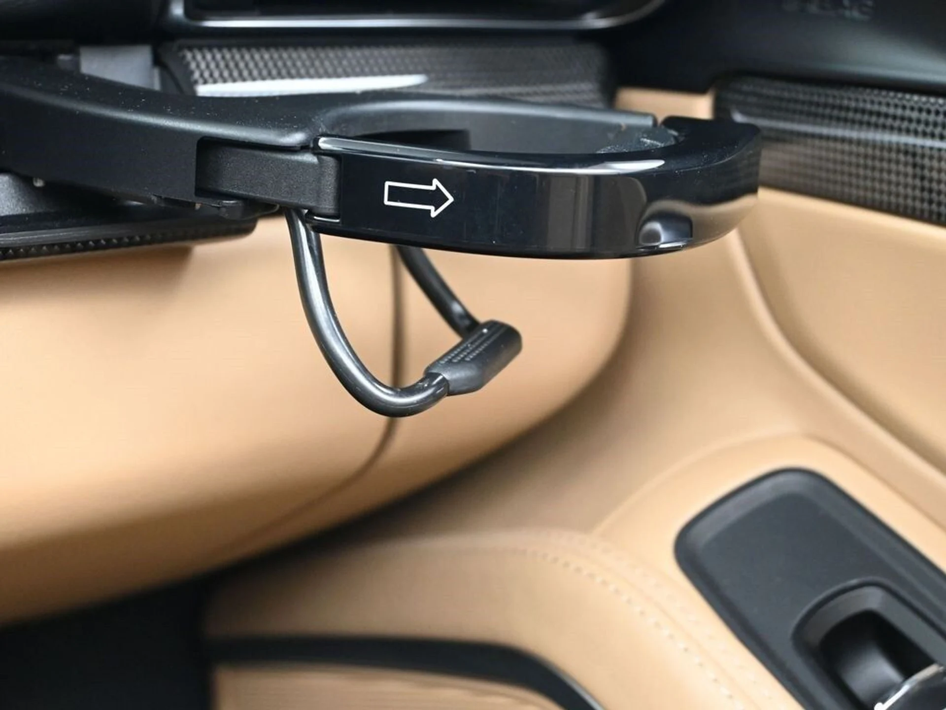 mph019_2709026004_97d4634ed45b924b3bbeeb210450575ax_fa2fc14bc5