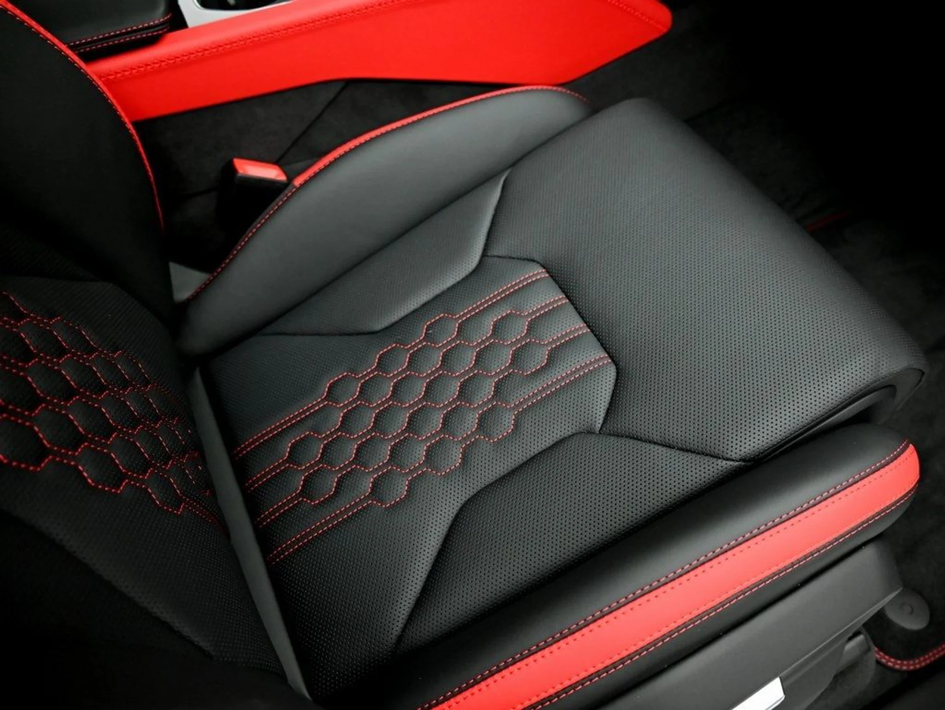 mph019_2709055923_fb7332fe26c6cef6984ef3b2b50ec071_b9656ece26