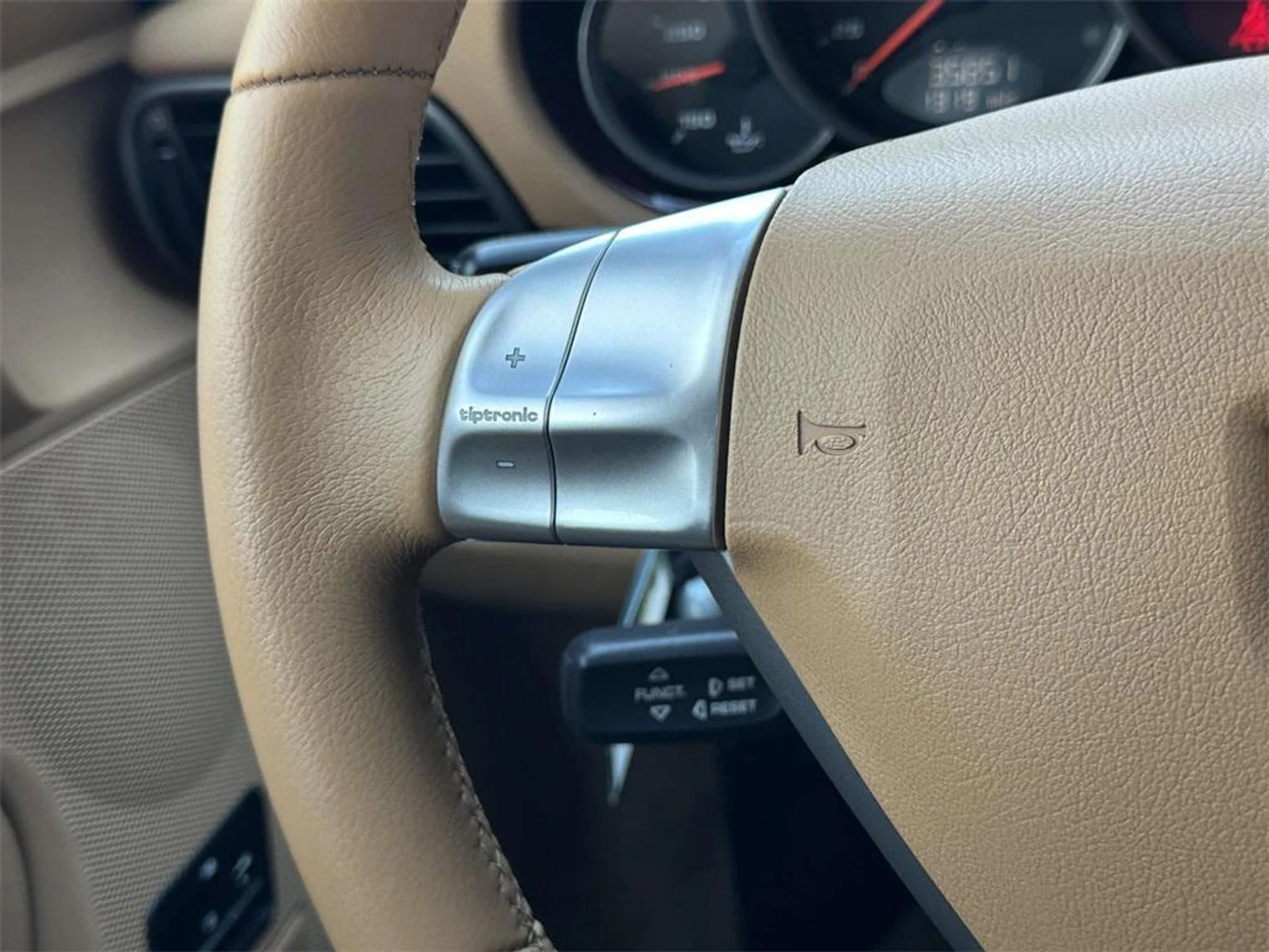 mph019_271423868_Obt4_r_Eo_Mt9_Nag_Rs_EF_Ko6_F_Gzns_1f6788009f