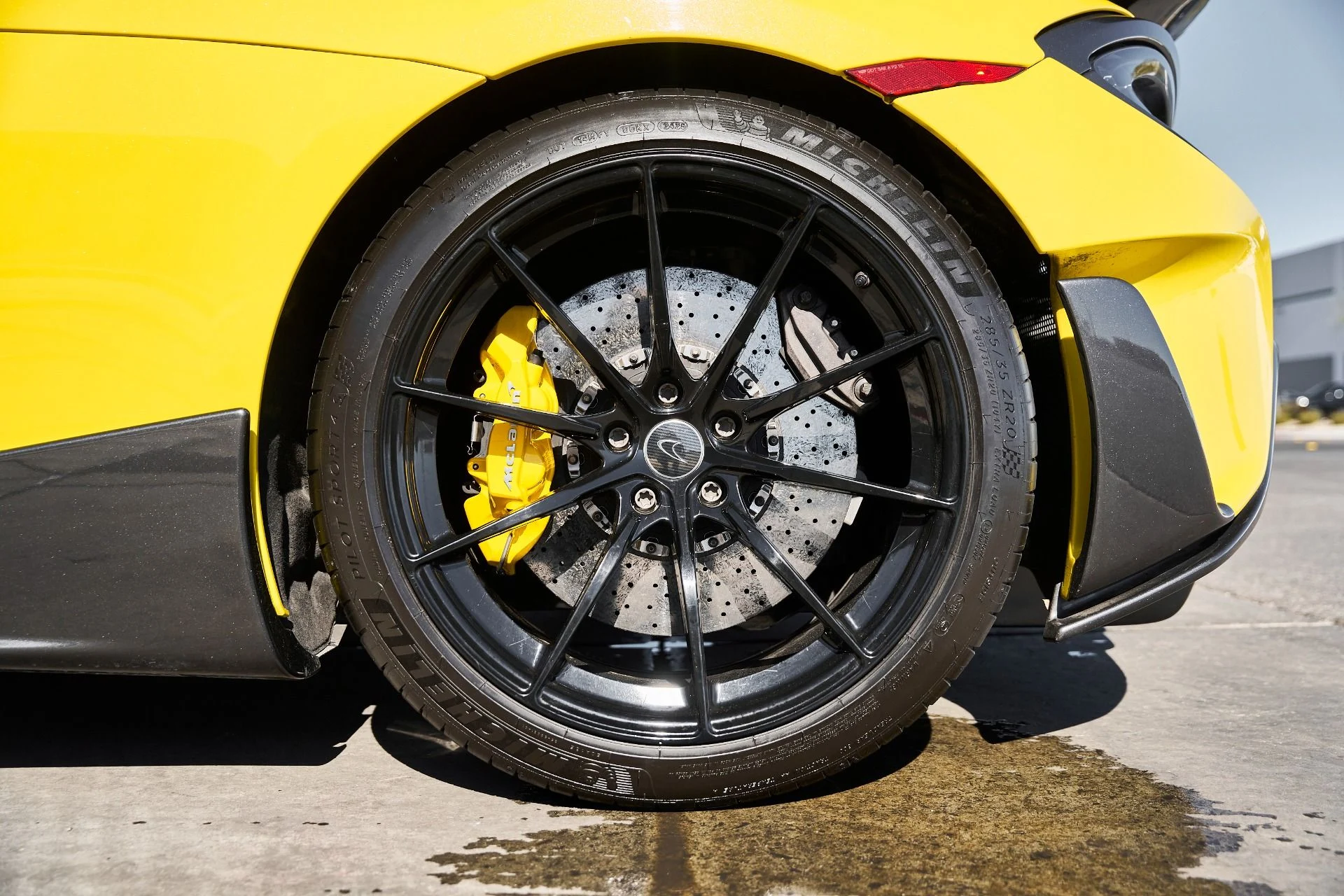 mph019_2715686817_Used_2019_Mc_Laren_600_LT_Base_1770430635_d30a48d80d