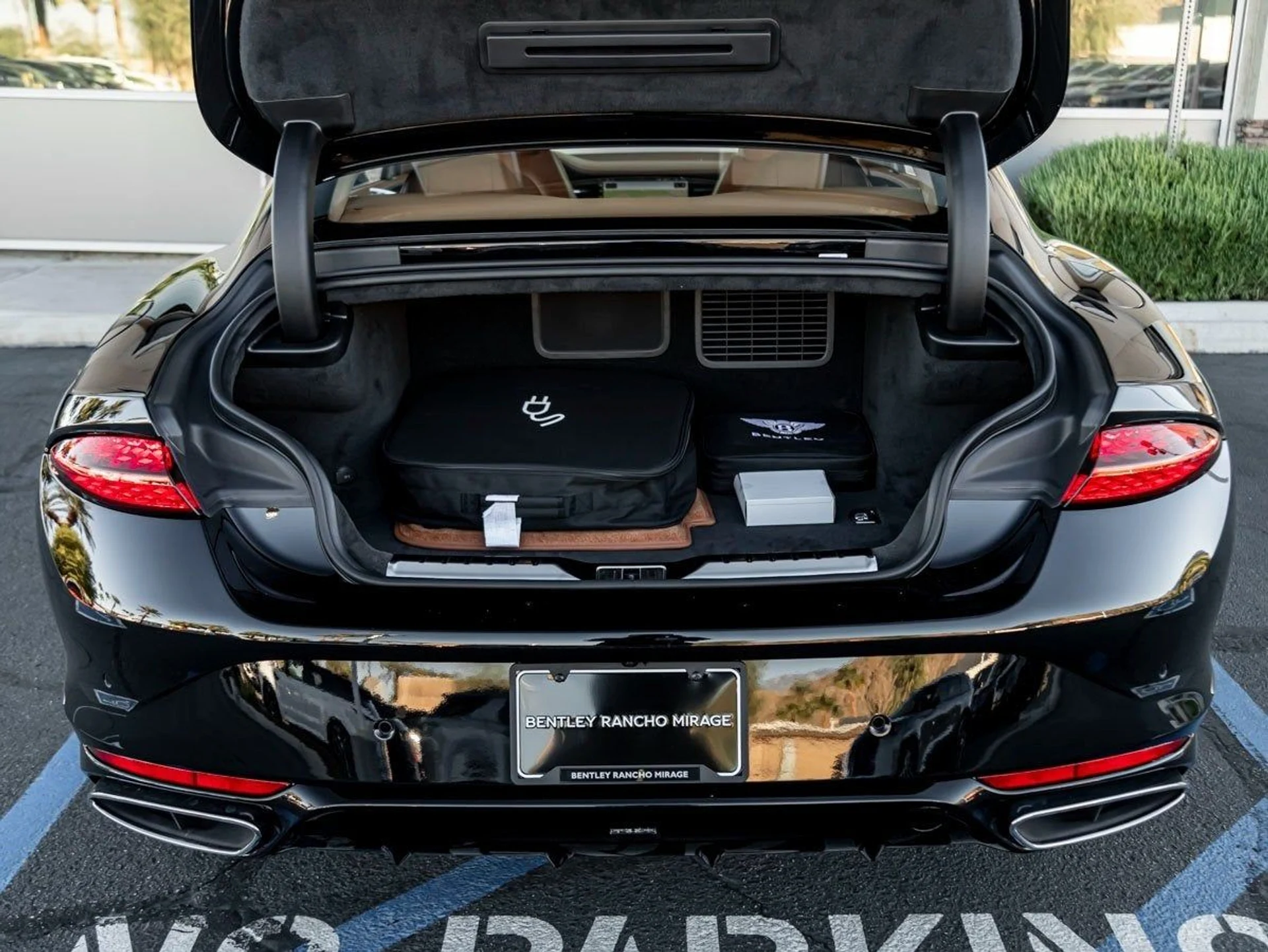 mph019_2721837466_20_593f35c562