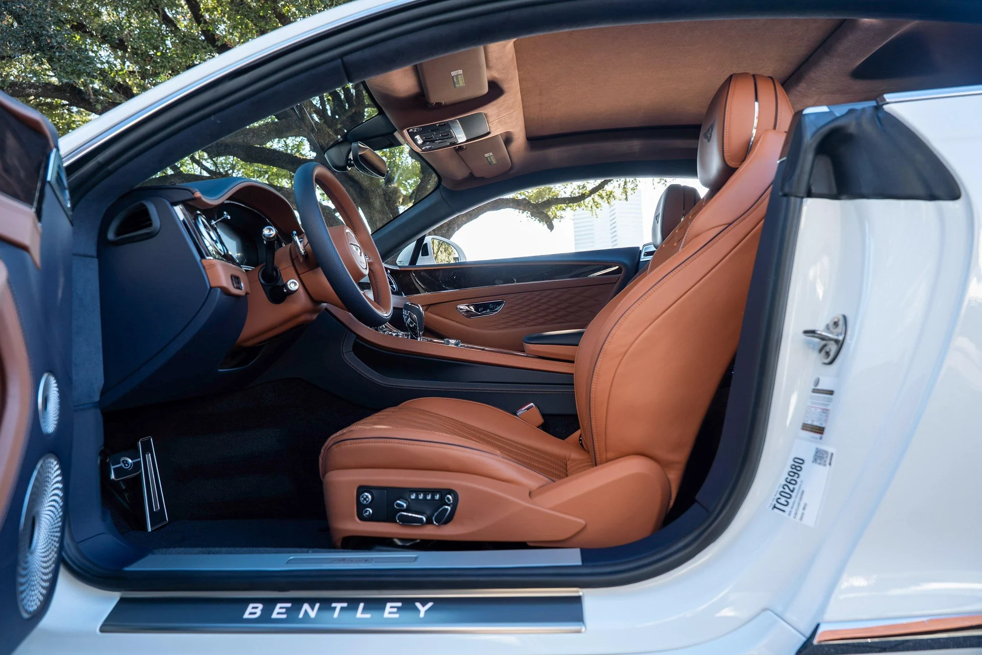 mph019_2729013294_478163262_69843545a729137fb48dee75_9b21a3abbd