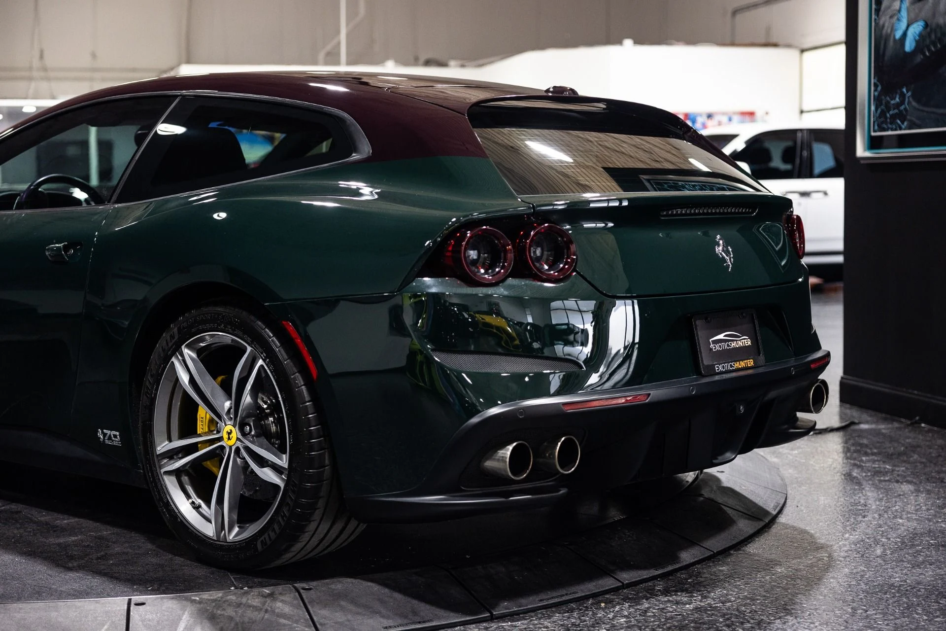 mph019_2733366859_Used_2018_Ferrari_GTC_4_Lusso_Tailor_Made_70th_Anniversary_HUGE_STICKER_1772204837_5f5466af4e