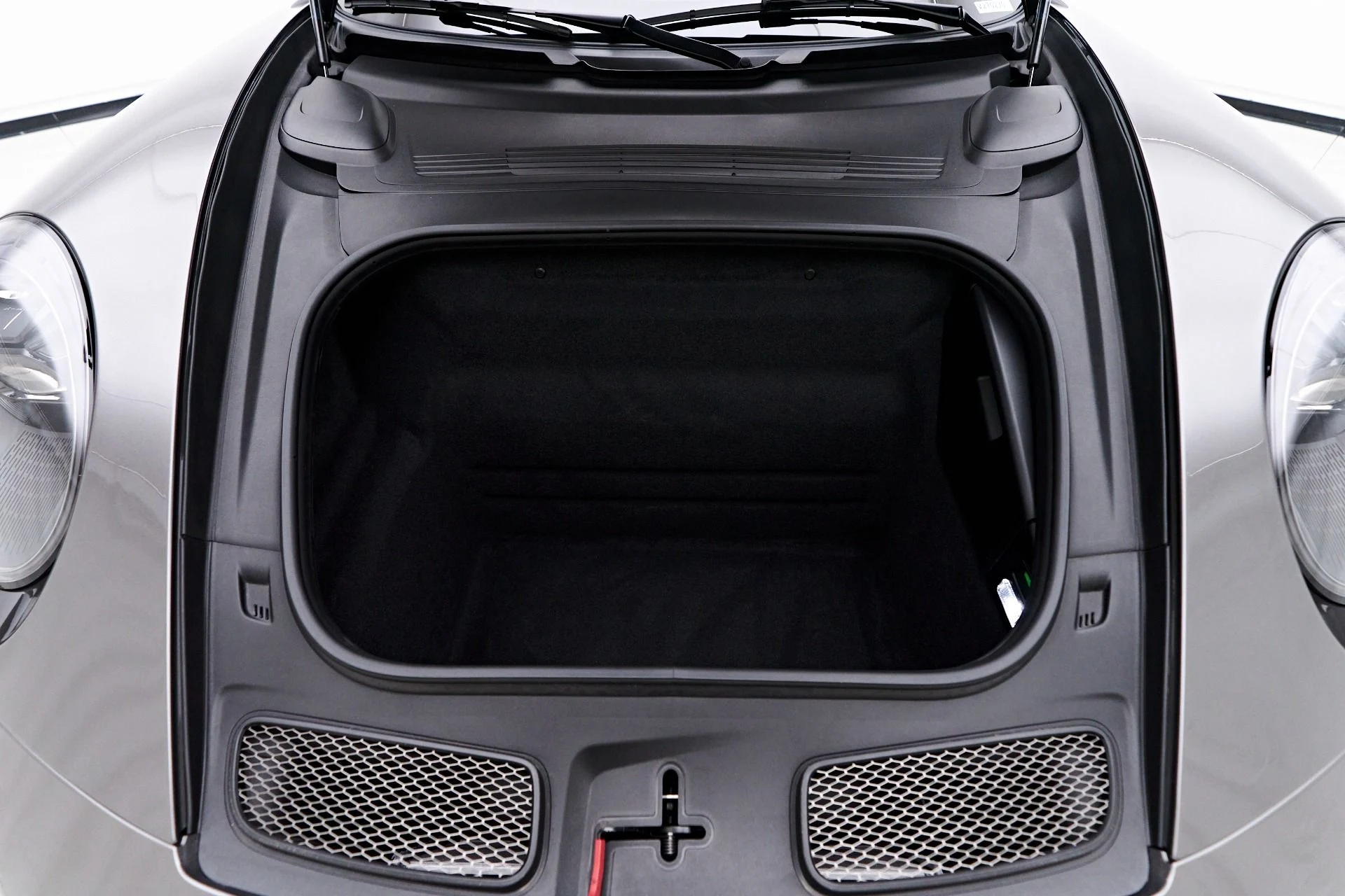 mph019_2736422913_Used_2023_Porsche_911_GT_3_1754443655_6b021f9a79