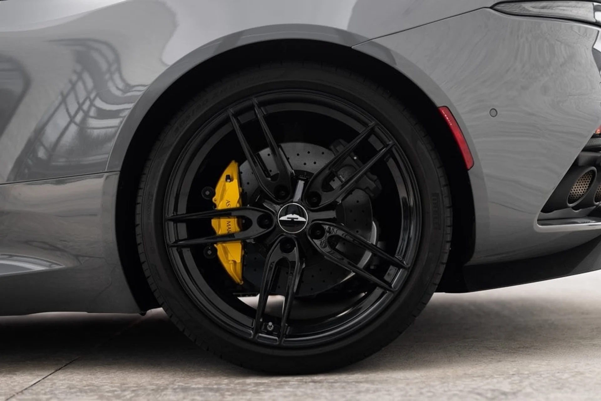 mph019_2738450456_2846aac42585636abed9d82952d8b15bx_74ac3fe6b1